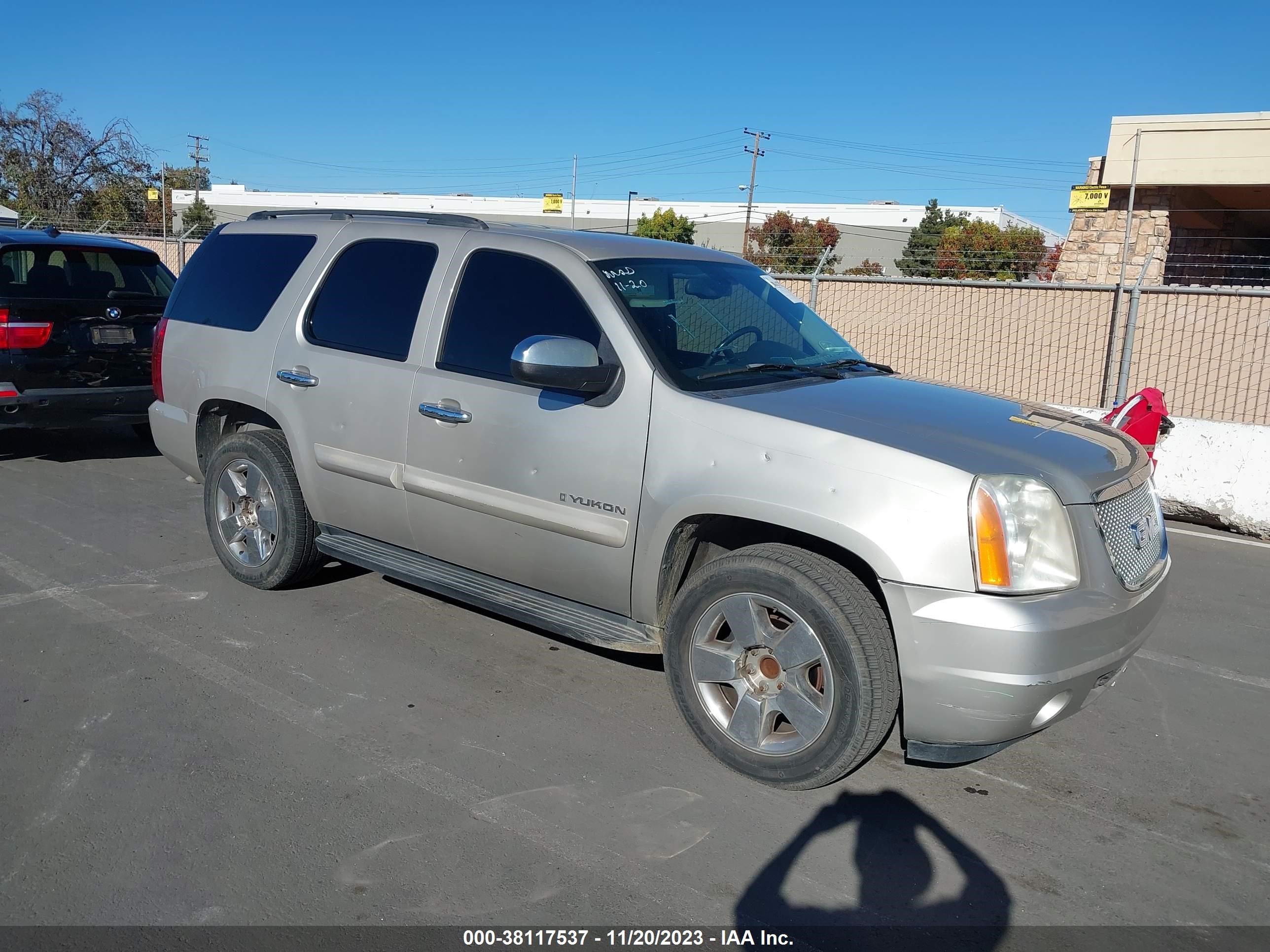 GMC YUKON 2007 1gkfc13c47r345247