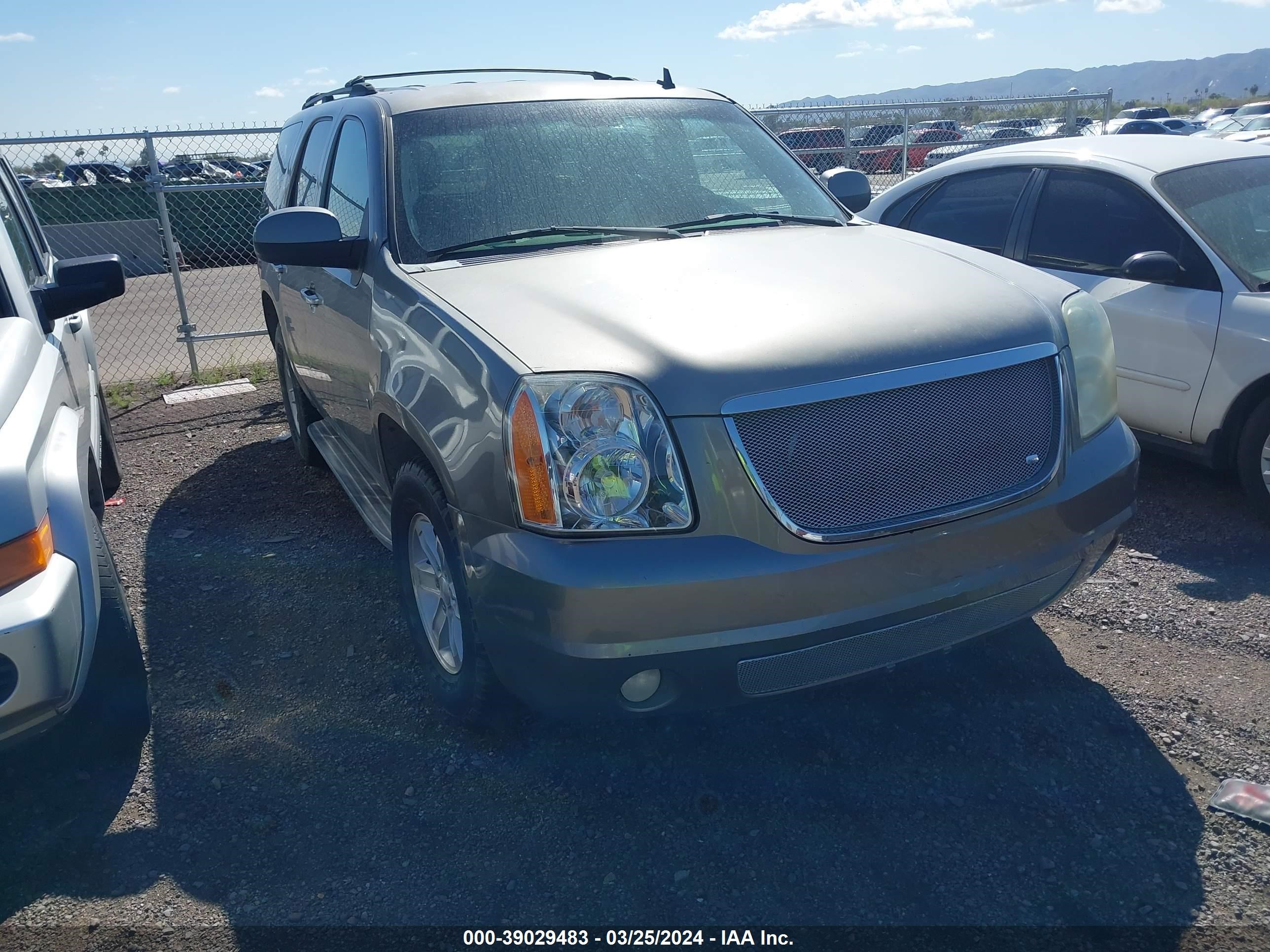 GMC YUKON 2007 1gkfc13j67r117846