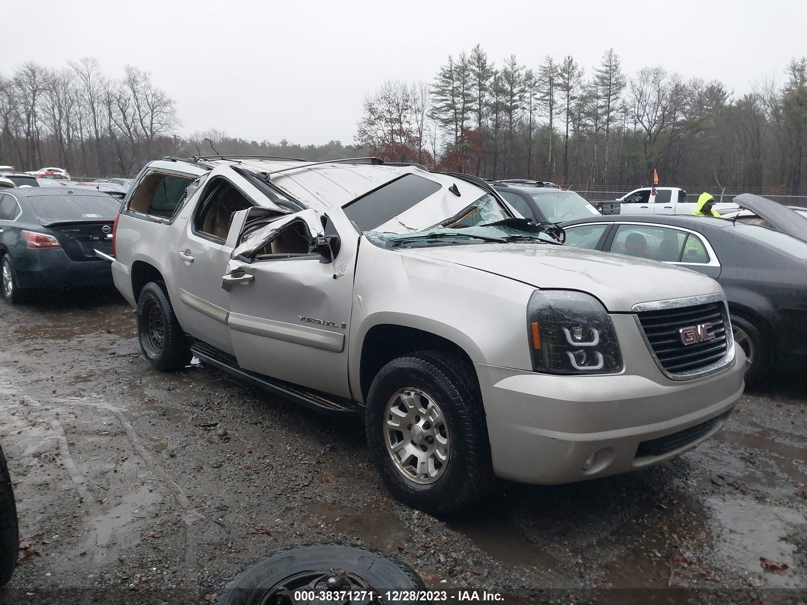 GMC YUKON 2007 1gkfc16047r349722