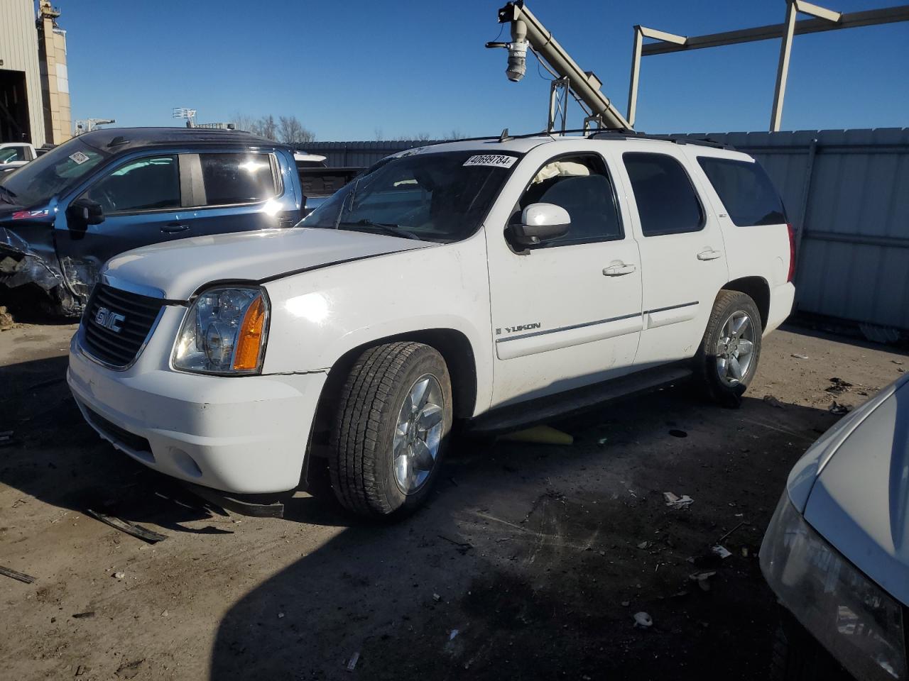 GMC YUKON 2009 1gkfc33089r158596