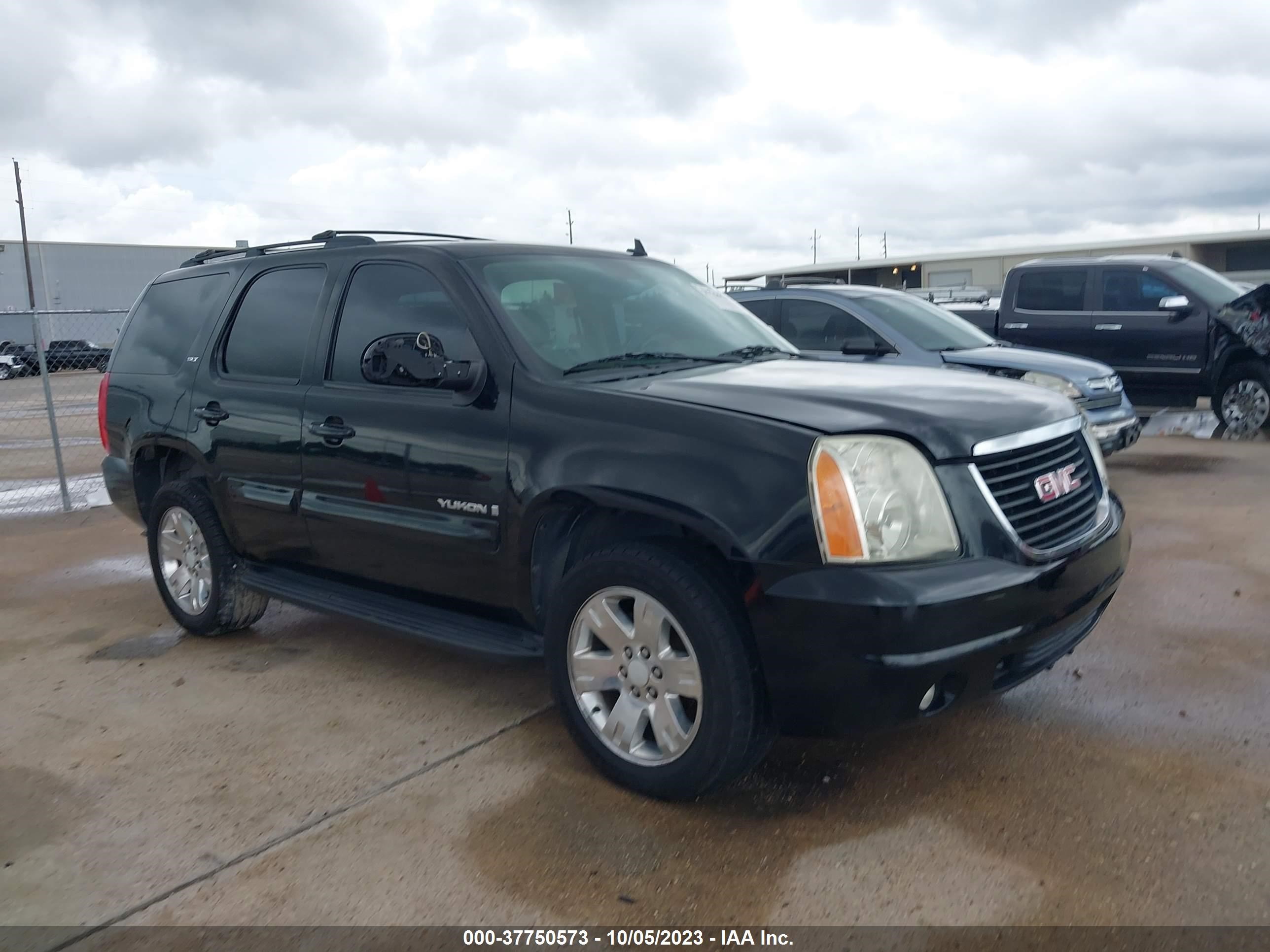 GMC YUKON 2009 1gkfc33j79r156010