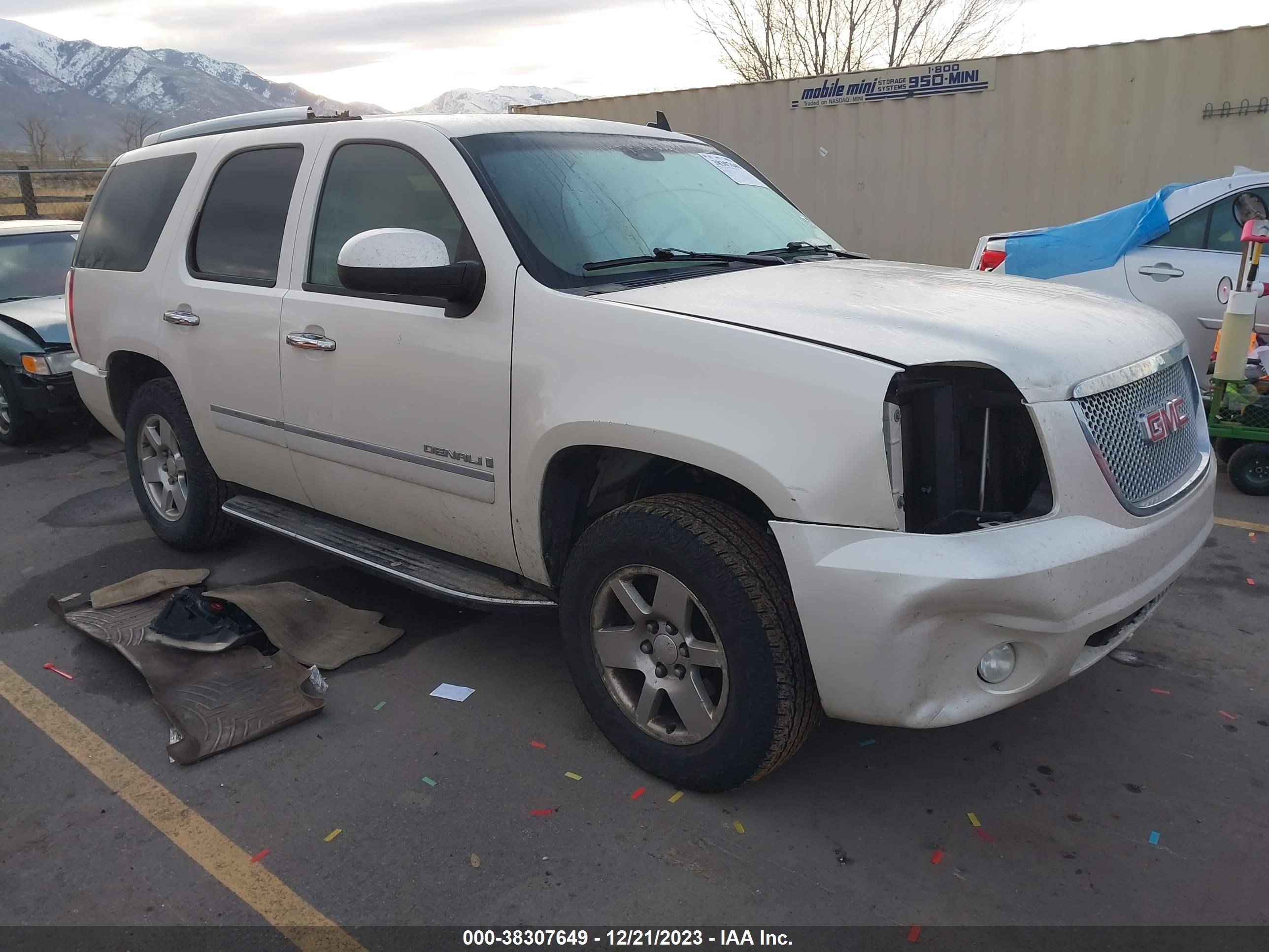 GMC YUKON 2009 1gkfk03229r286688