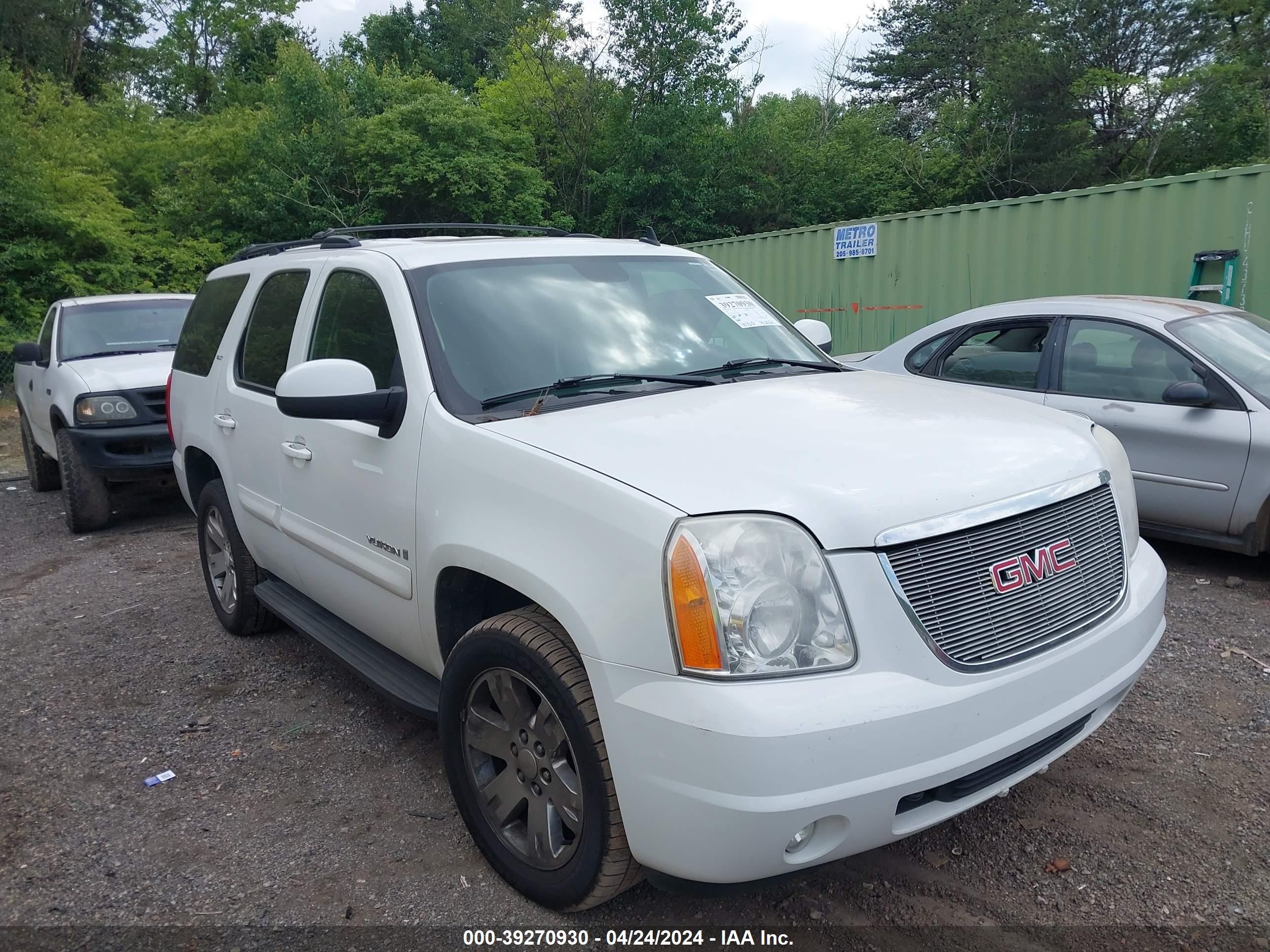 GMC YUKON 2008 1gkfk13008j115200