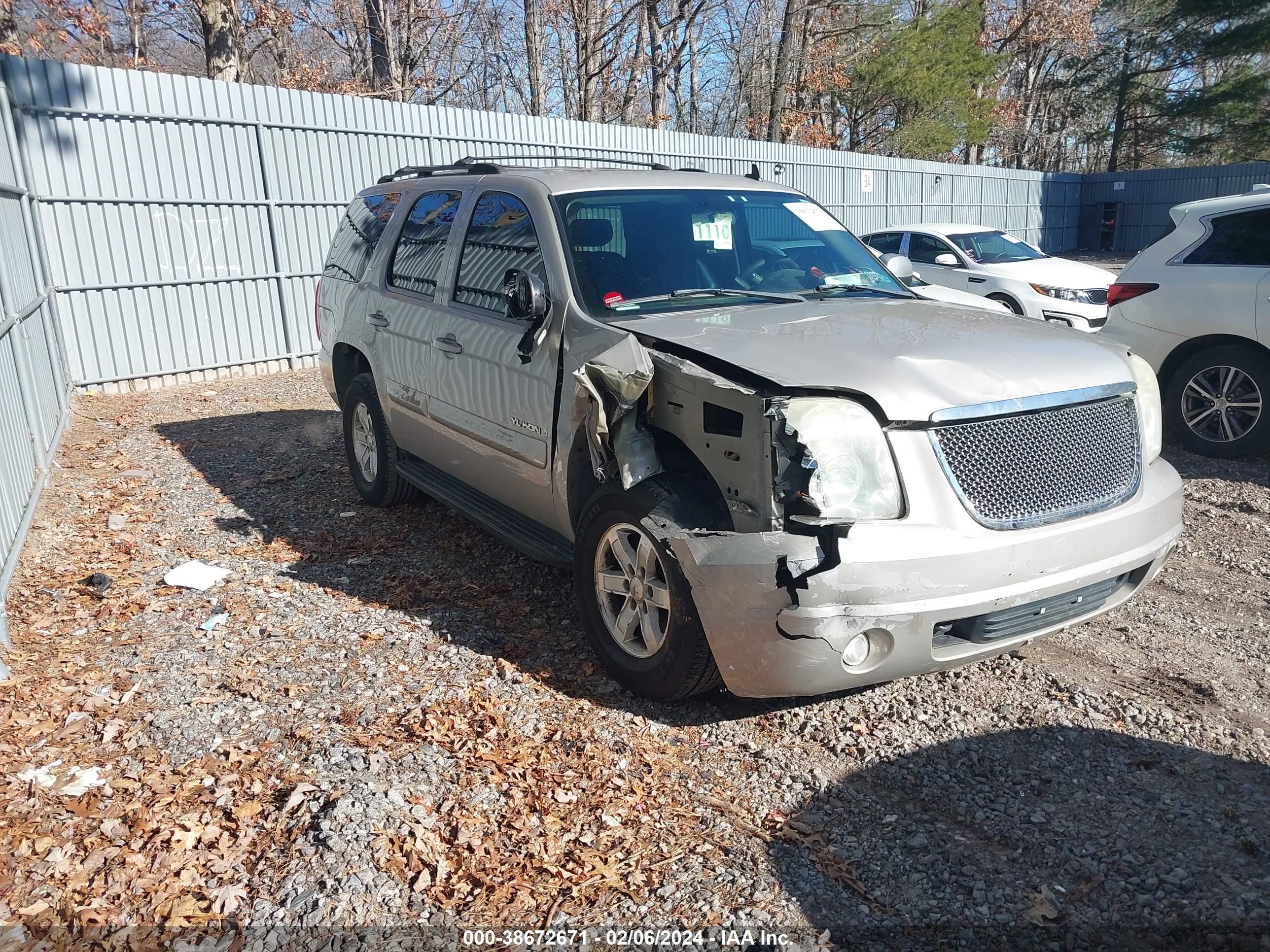 GMC YUKON 2007 1gkfk13027j124687