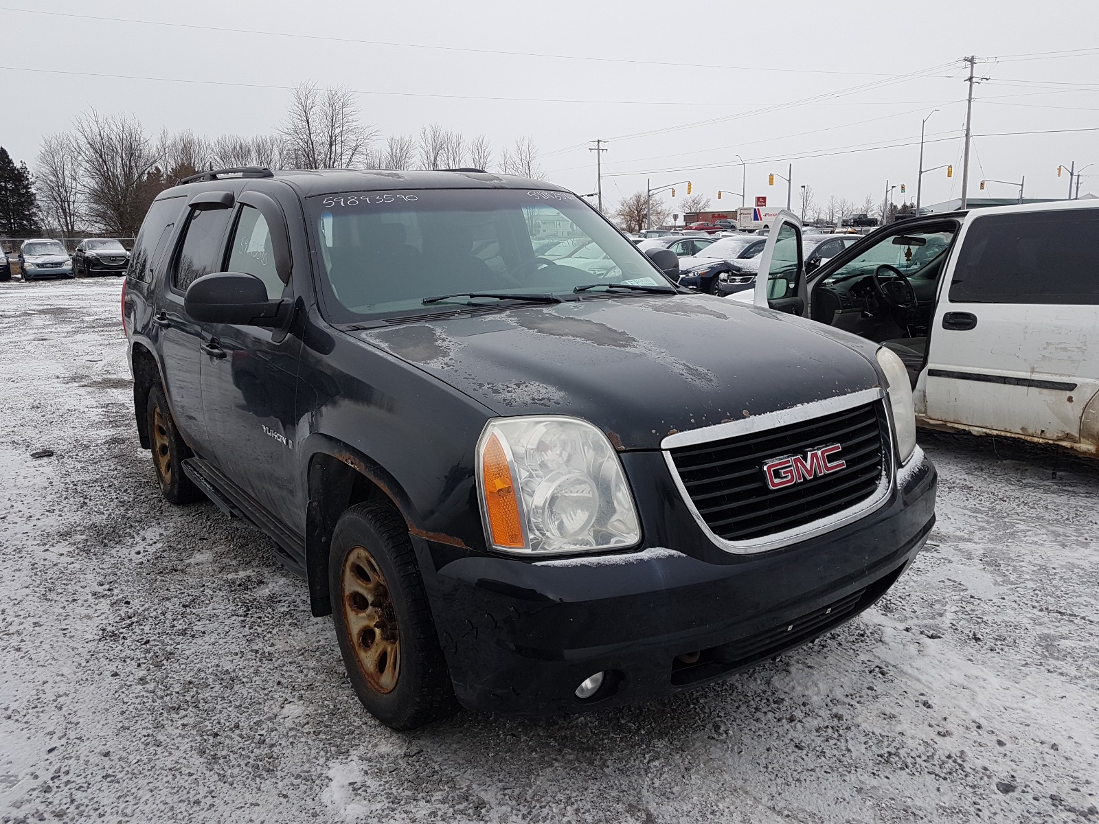 GMC YUKON 2008 1gkfk13038j103221