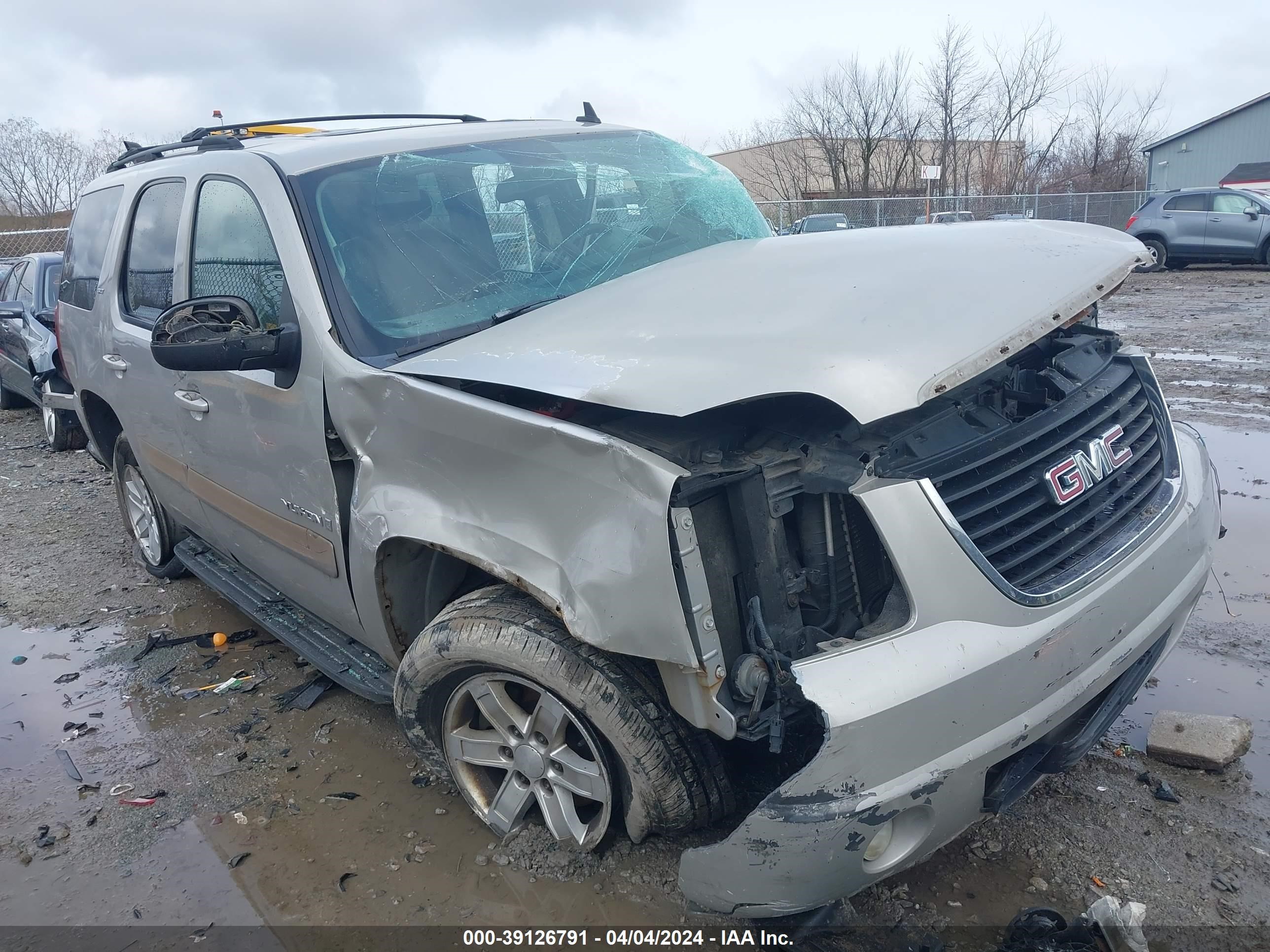 GMC YUKON 2007 1gkfk13047j101864