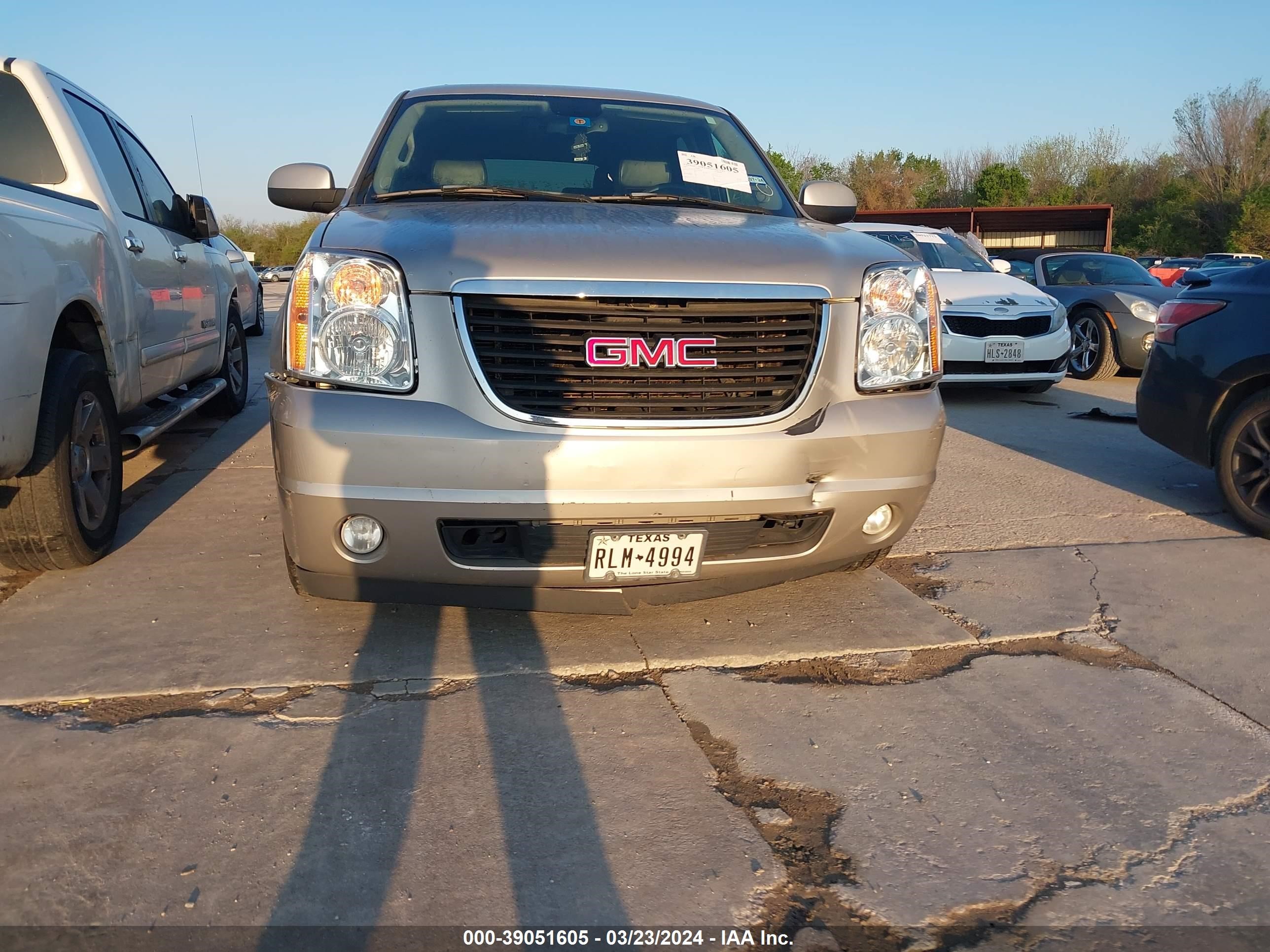 GMC YUKON 2007 1gkfk13047j306648