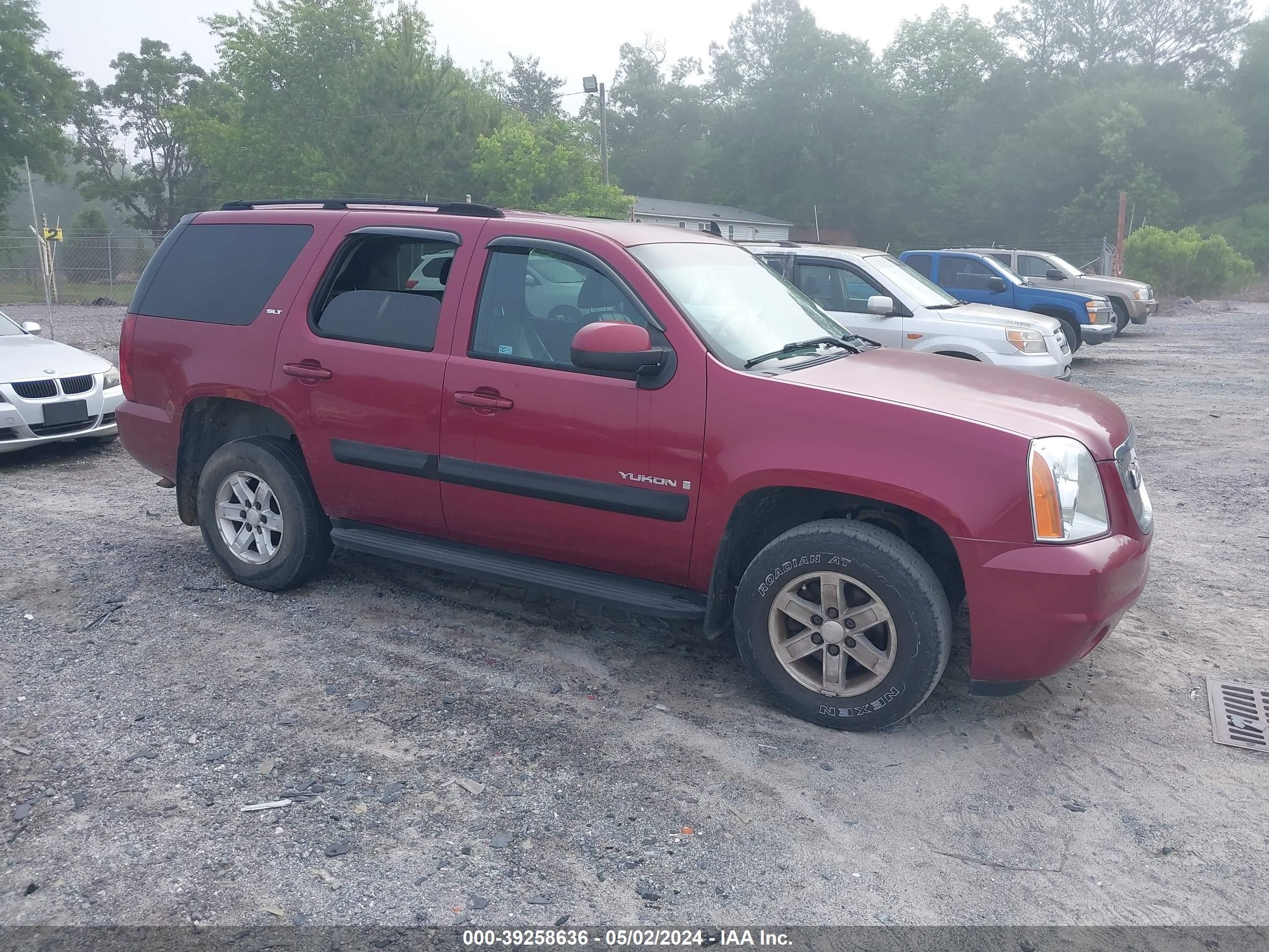 GMC YUKON 2007 1gkfk13057r311441