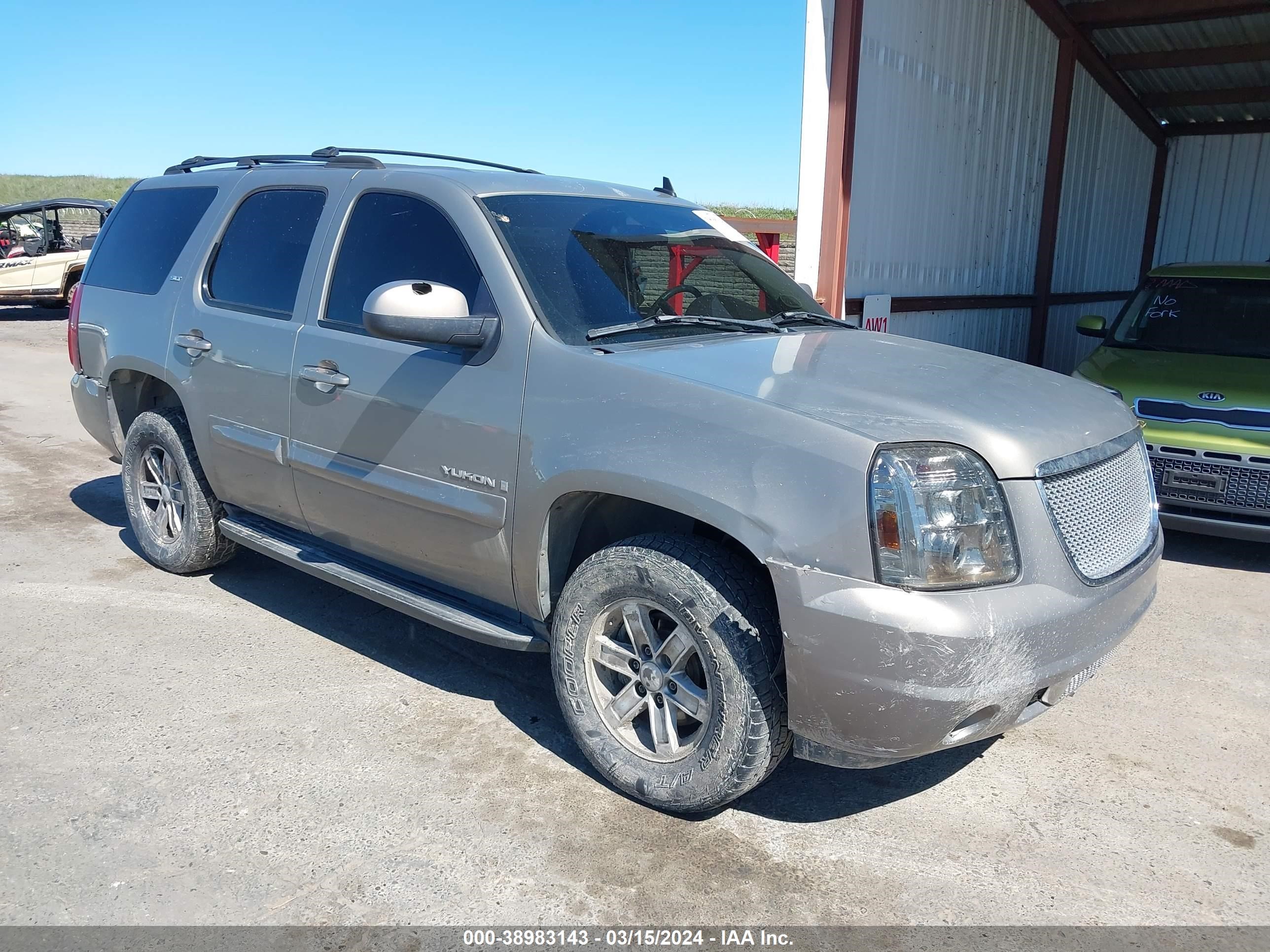 GMC YUKON 2007 1gkfk13067j149009