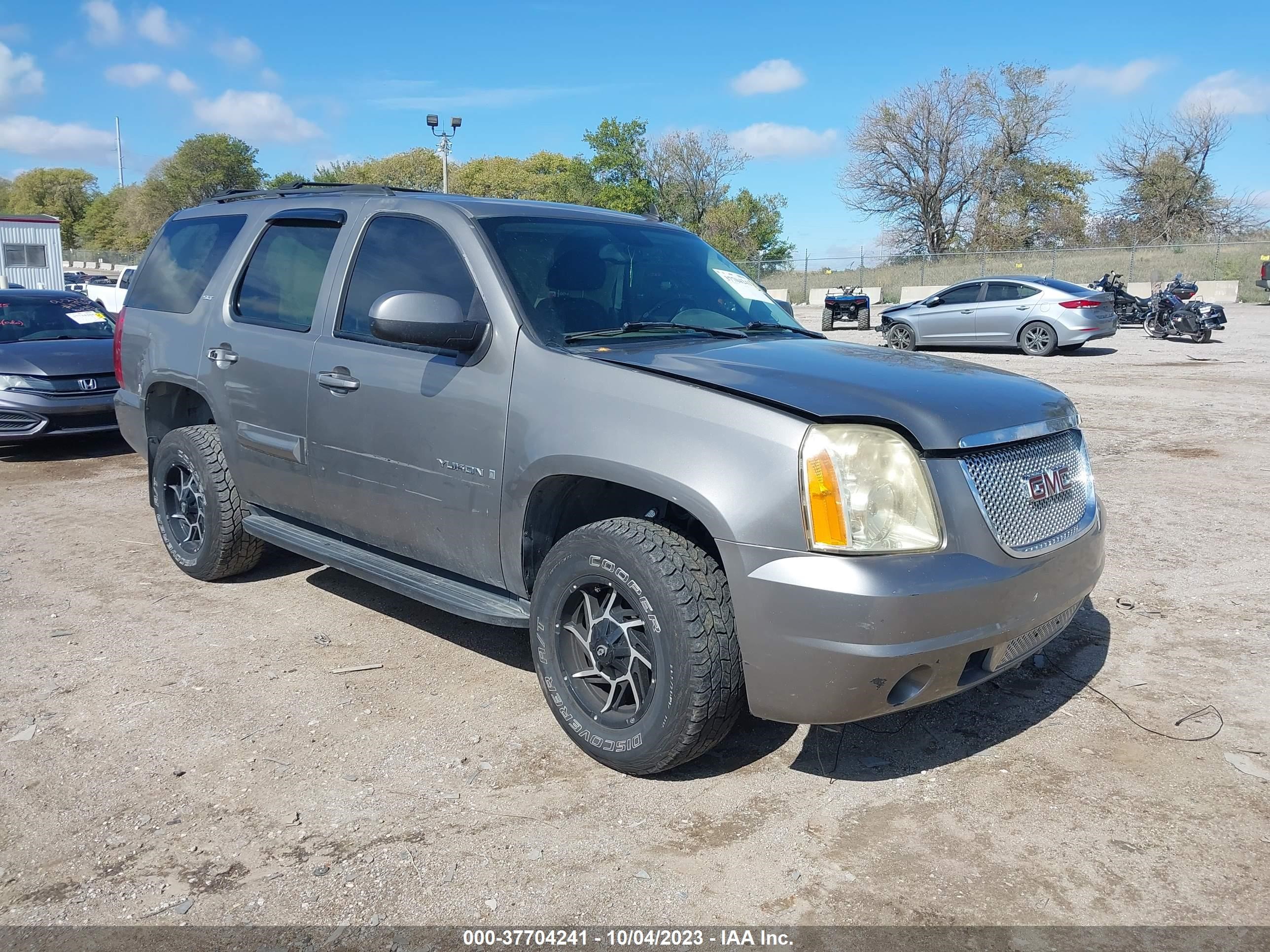 GMC YUKON 2007 1gkfk13077j123034