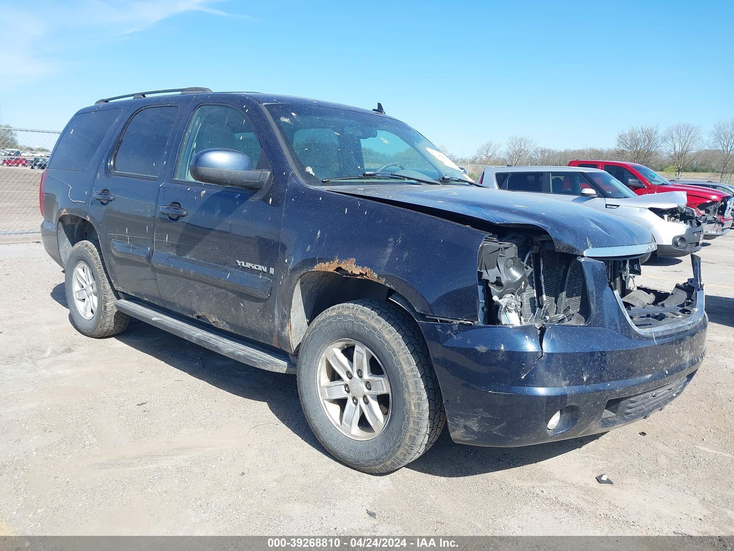 GMC YUKON 2007 1gkfk13077j137354