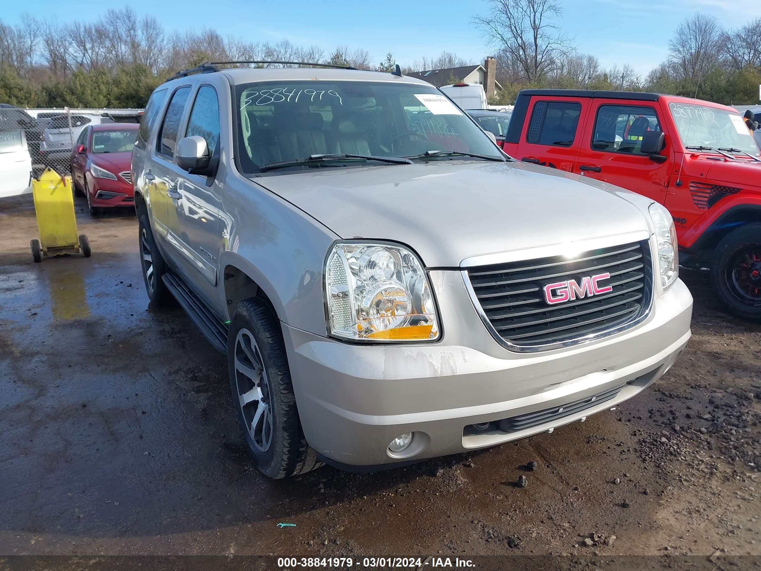 GMC YUKON 2007 1gkfk13077j162187