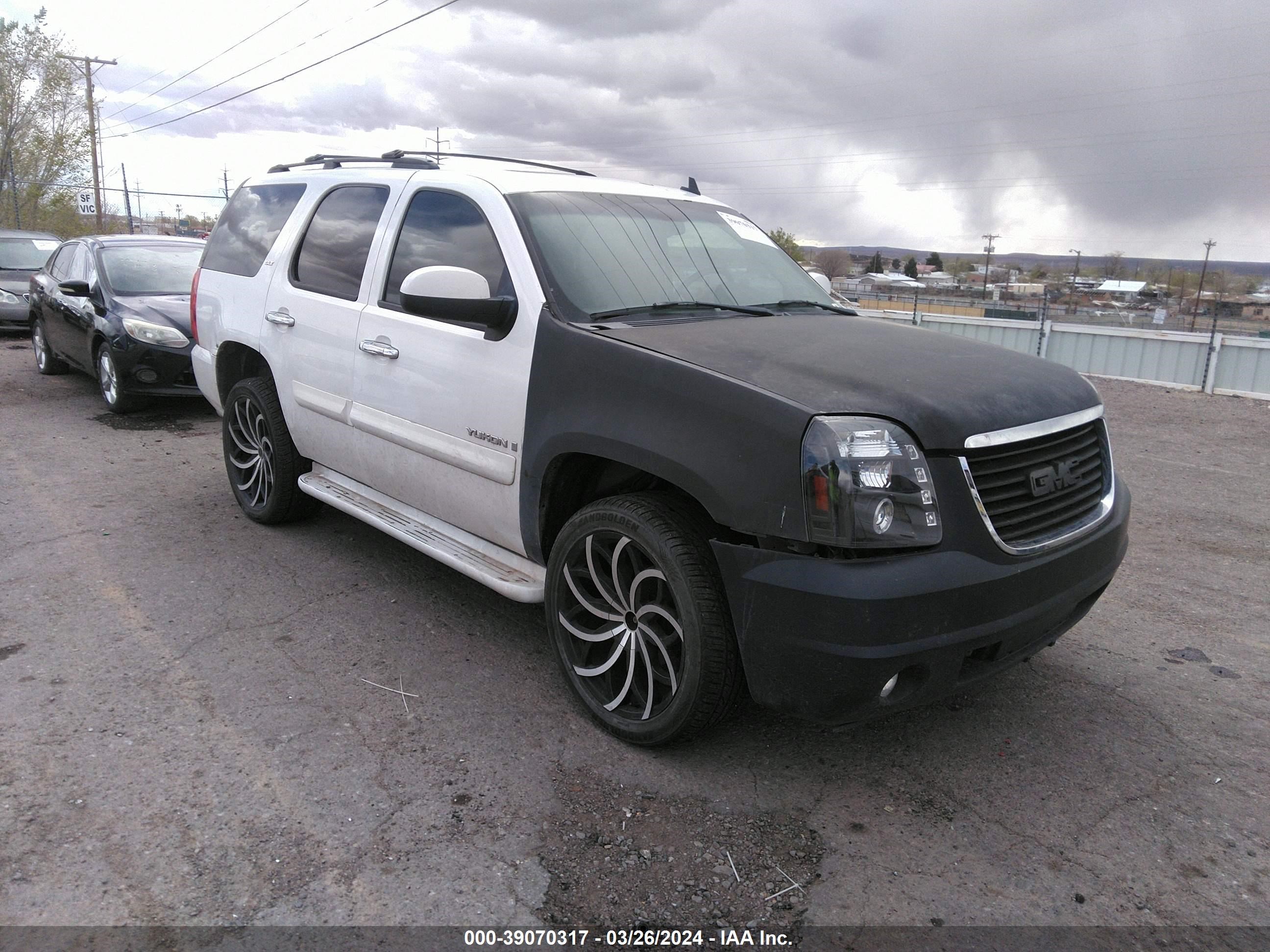 GMC YUKON 2008 1gkfk13098j102817