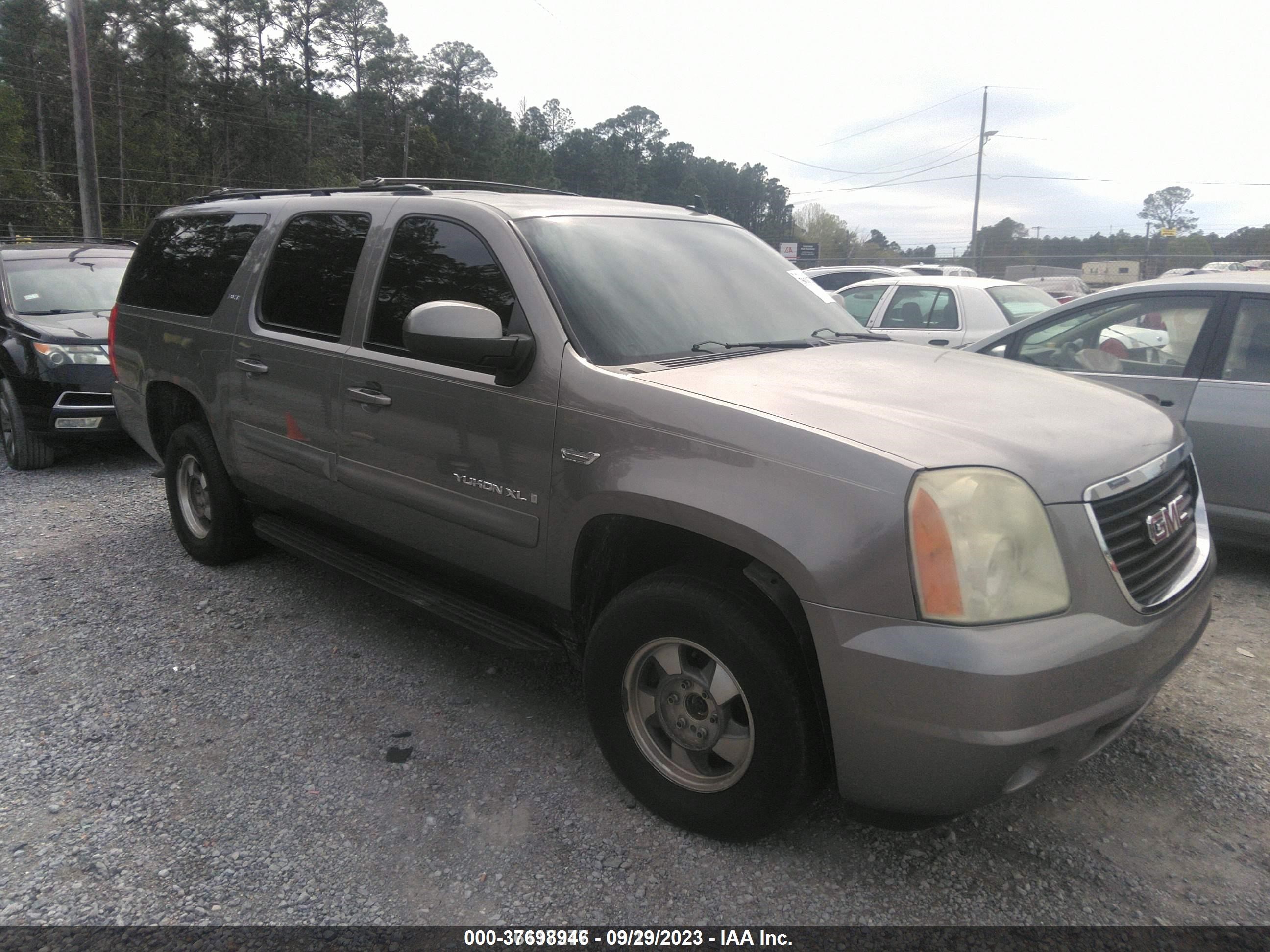 GMC YUKON 2008 1gkfk16318j184791