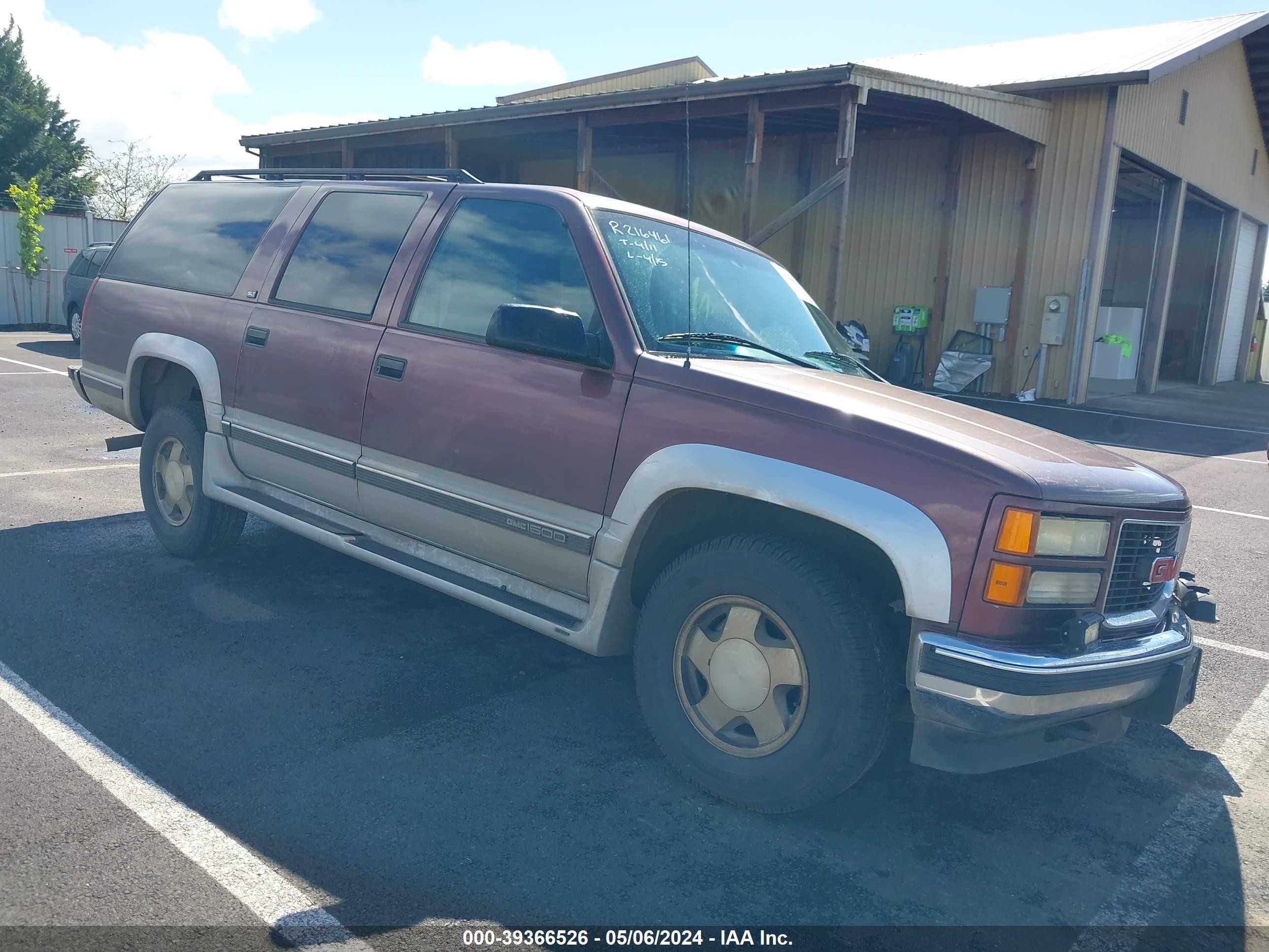 GMC SUBURBAN 1996 1gkfk16r2tj742578