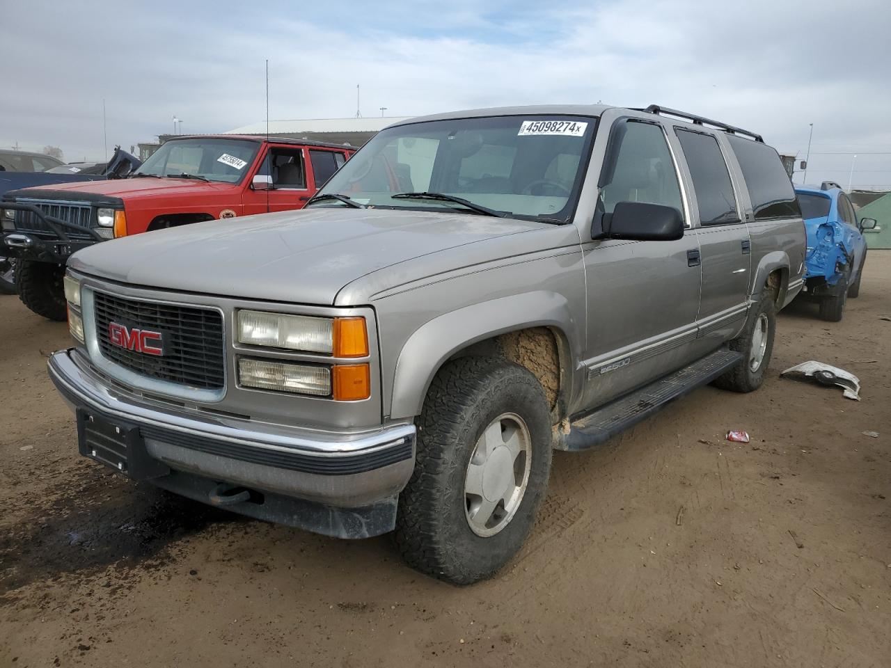 GMC SUBURBAN 1999 1gkfk16r2xj785842