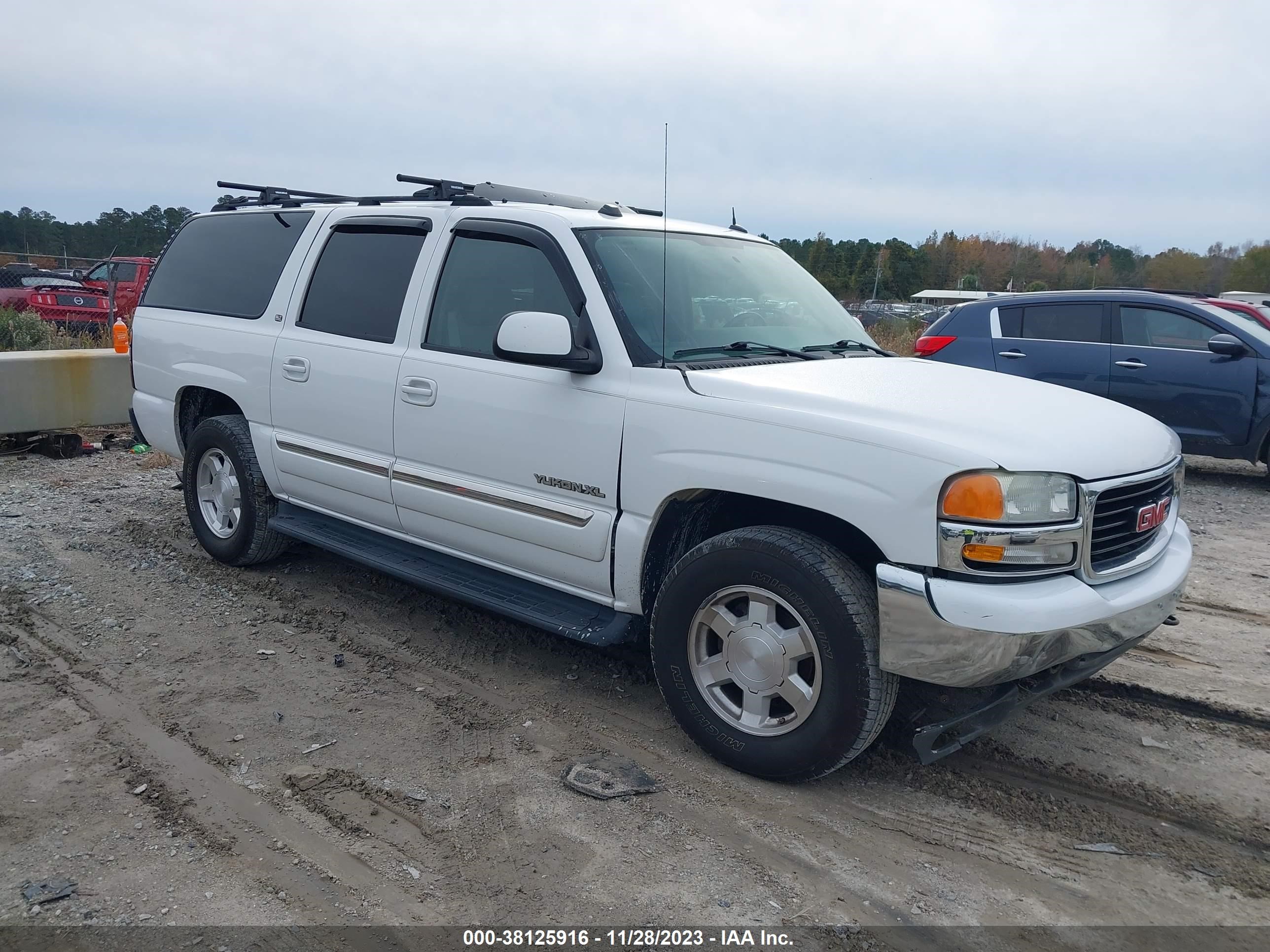 GMC YUKON 2005 1gkfk16z45r141824