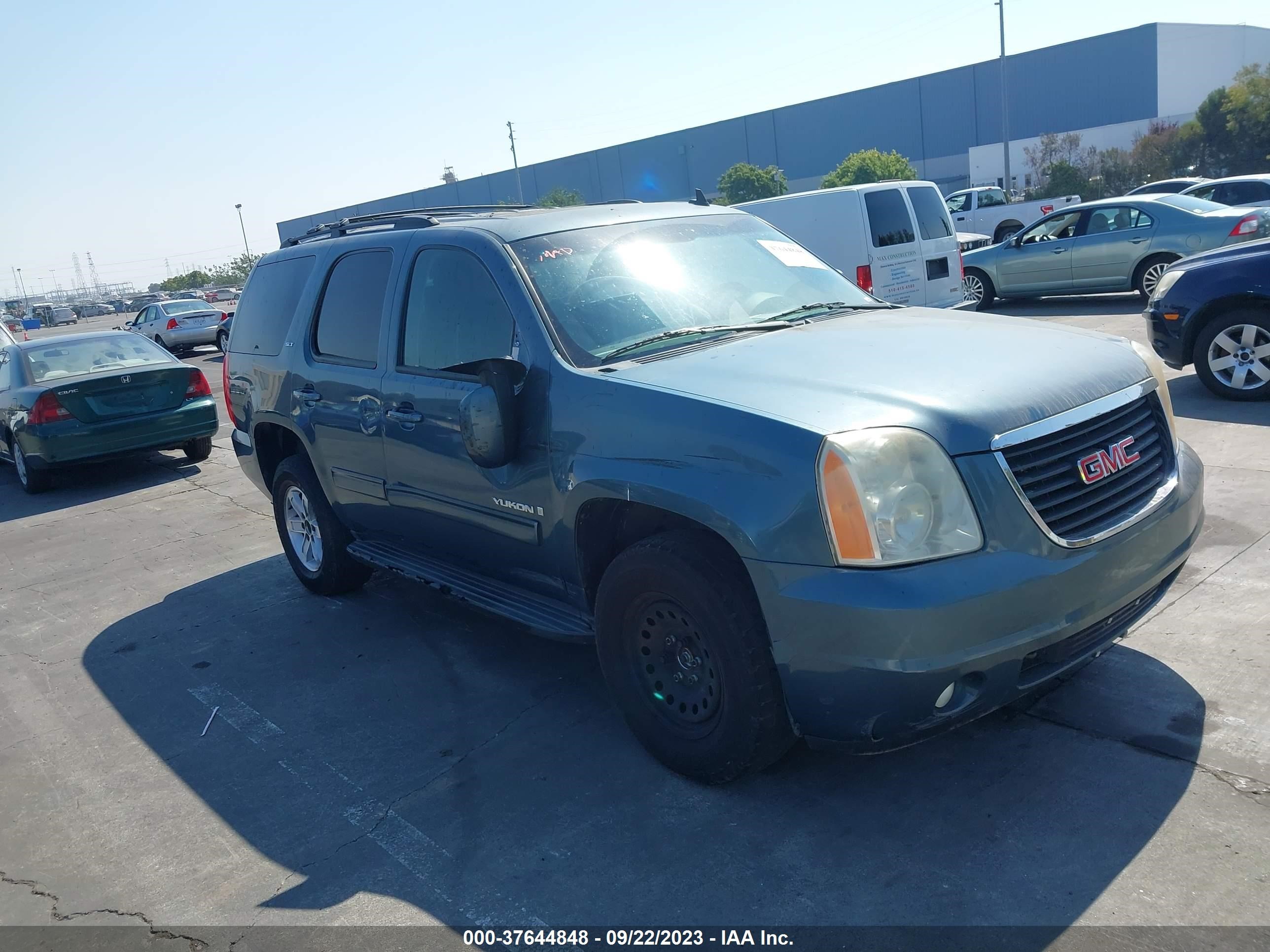 GMC YUKON 2009 1gkfk33089r243490