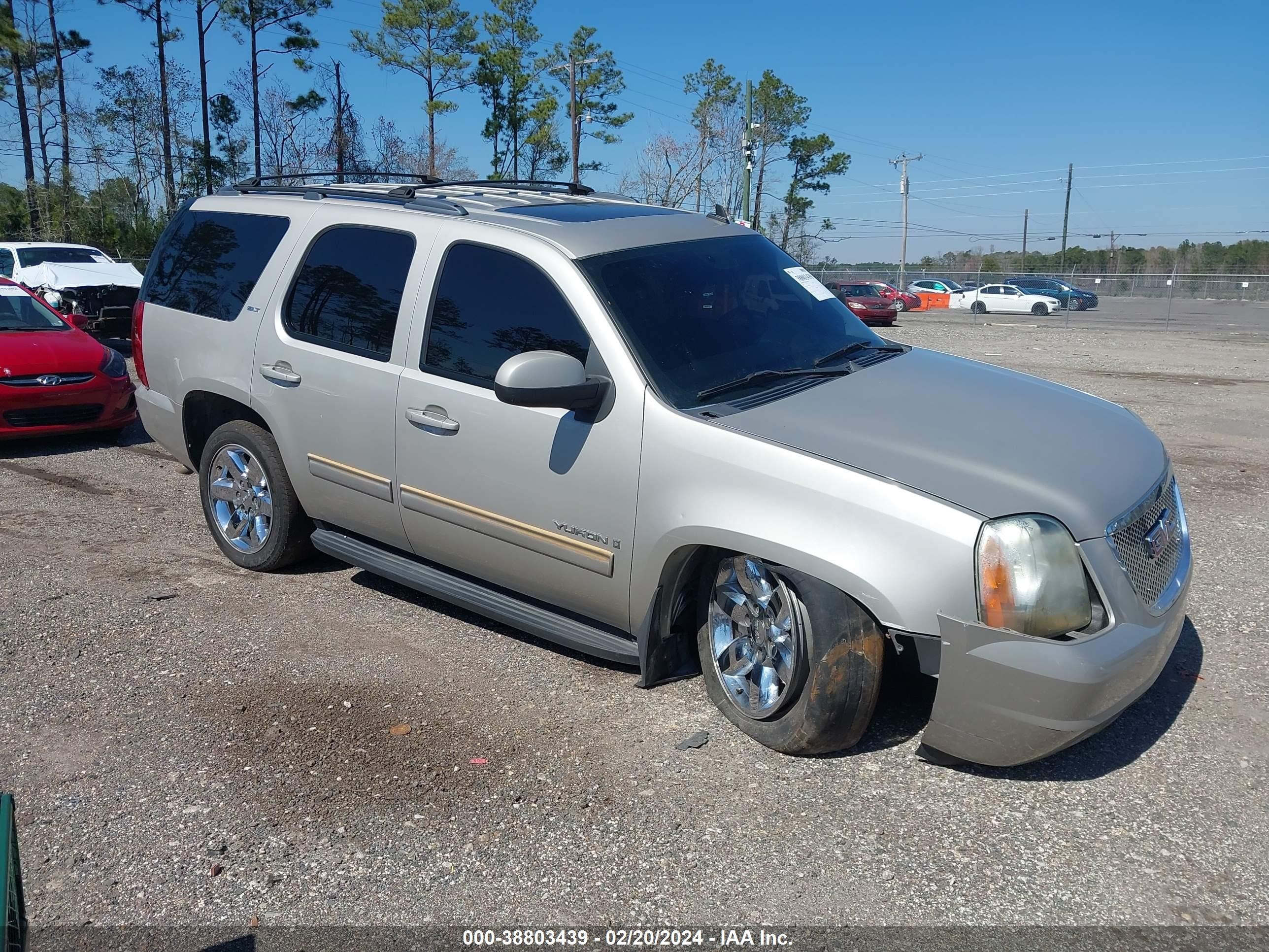 GMC YUKON 2009 1gkfk33099r268155