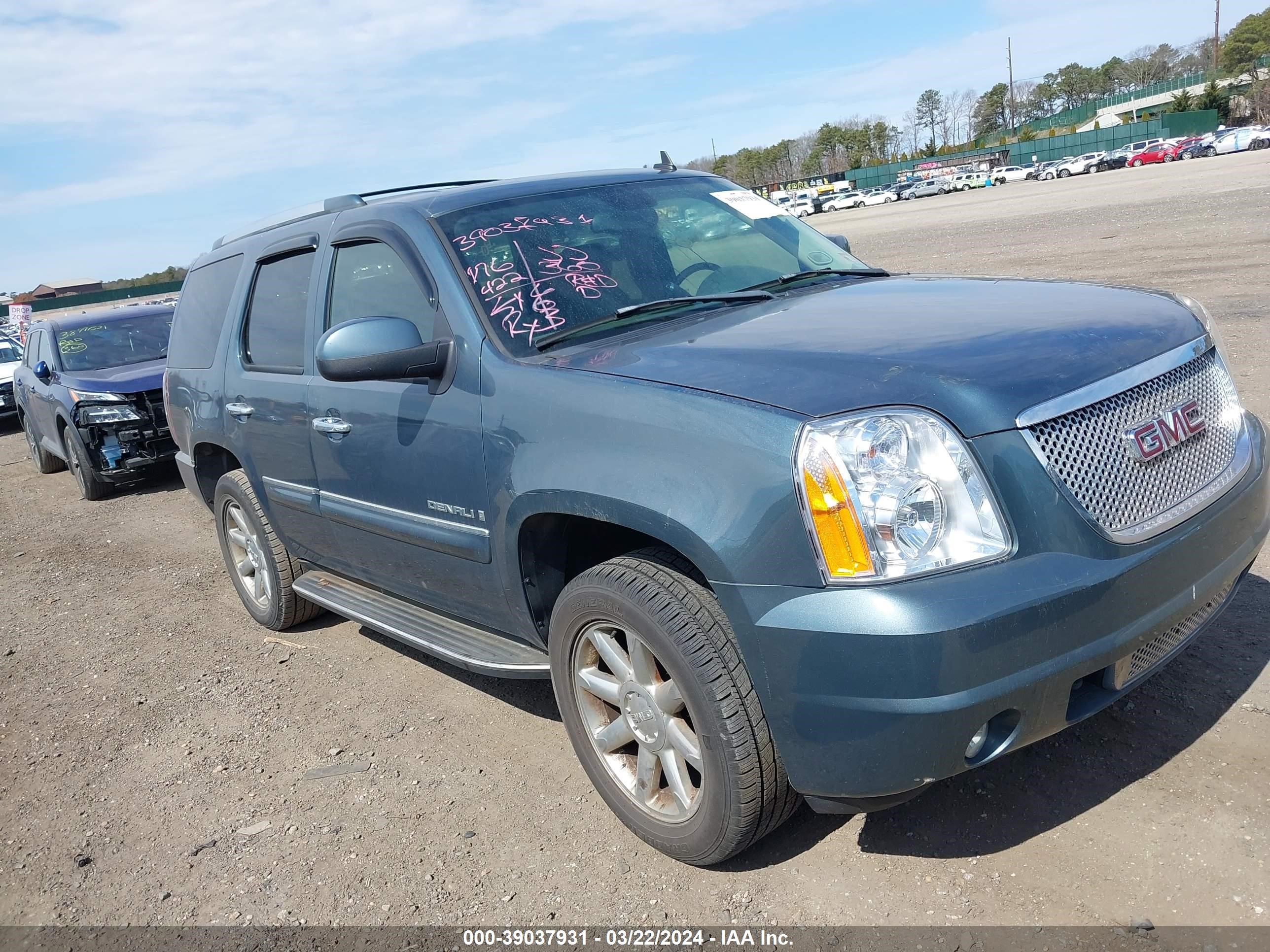 GMC YUKON 2007 1gkfk63807j250999