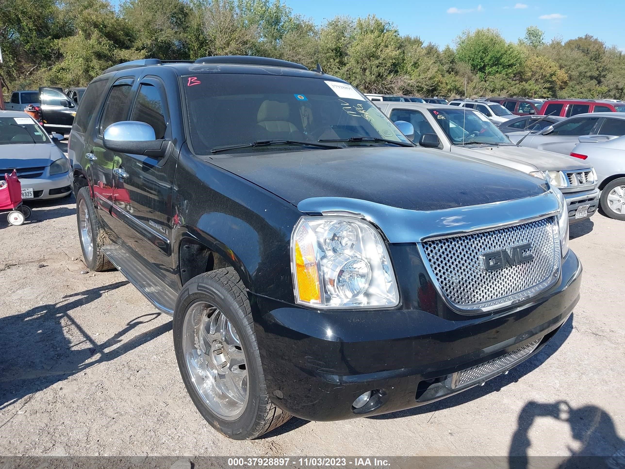 GMC YUKON 2007 1gkfk63817j287625