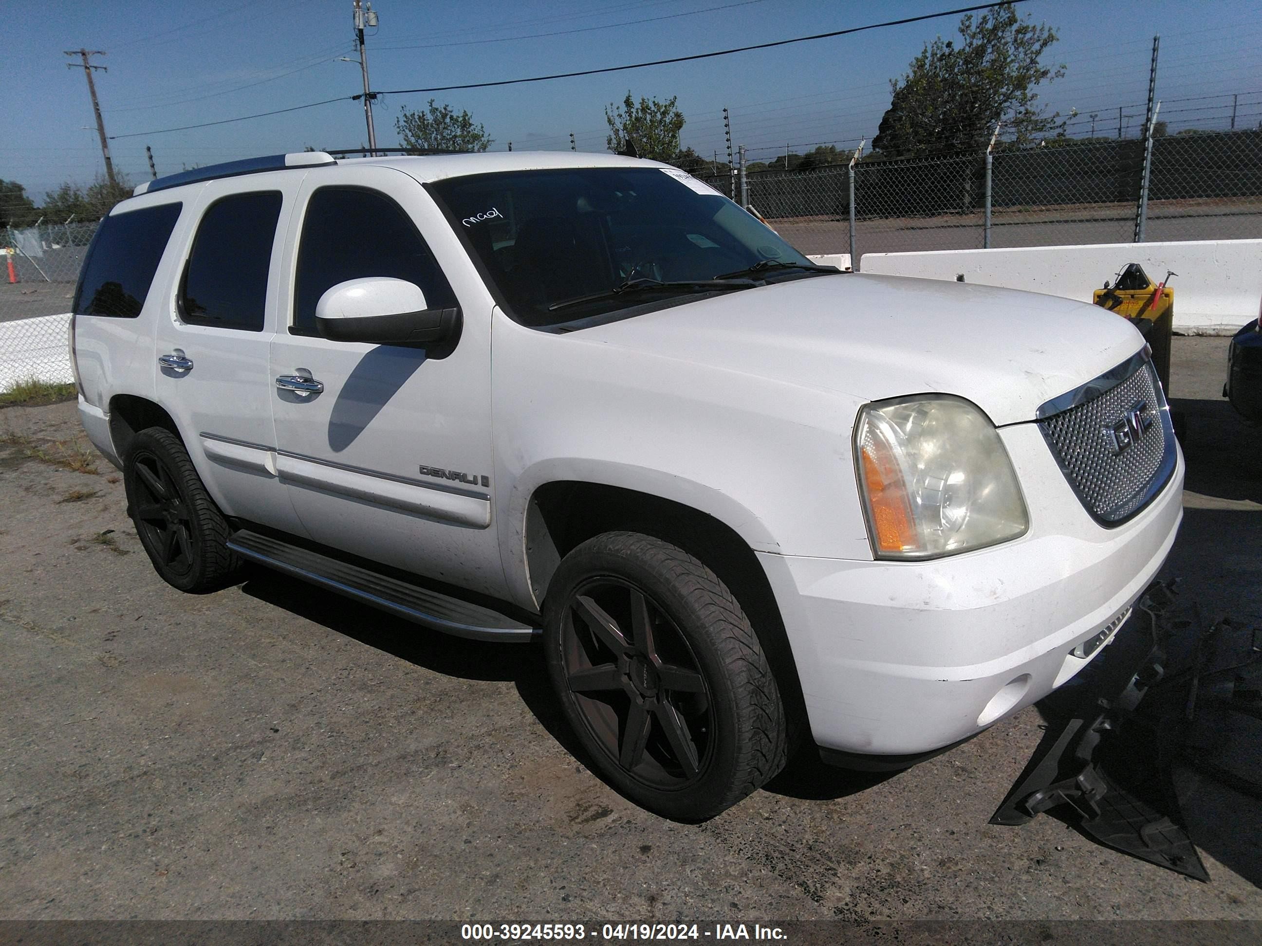 GMC YUKON 2008 1gkfk63818j247675