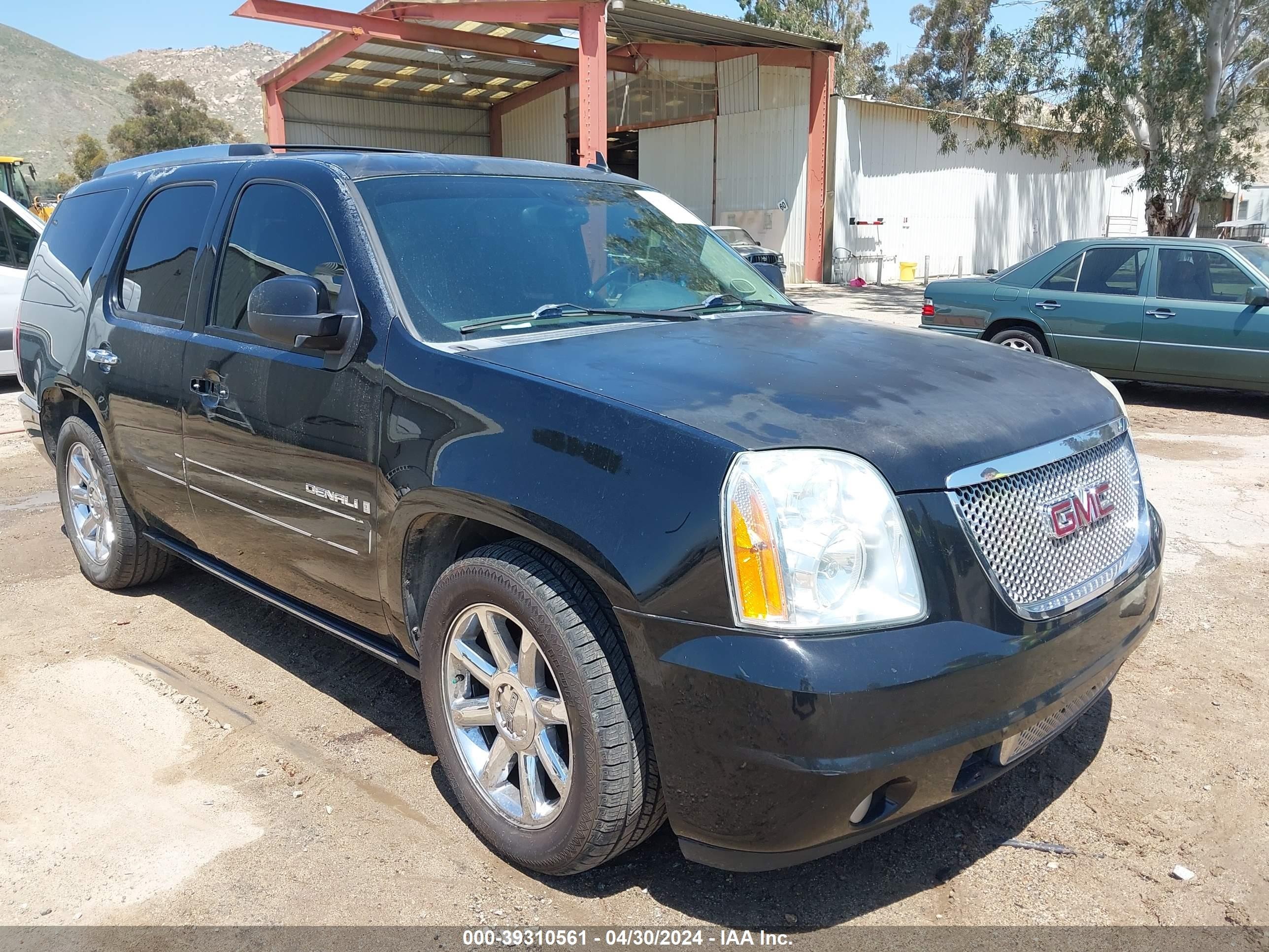 GMC YUKON 2008 1gkfk63818j253010