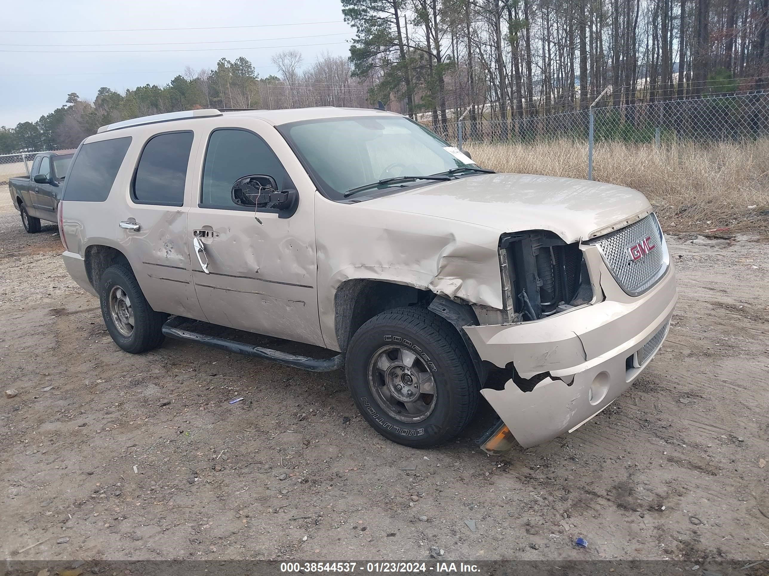 GMC YUKON 2007 1gkfk63837j387385