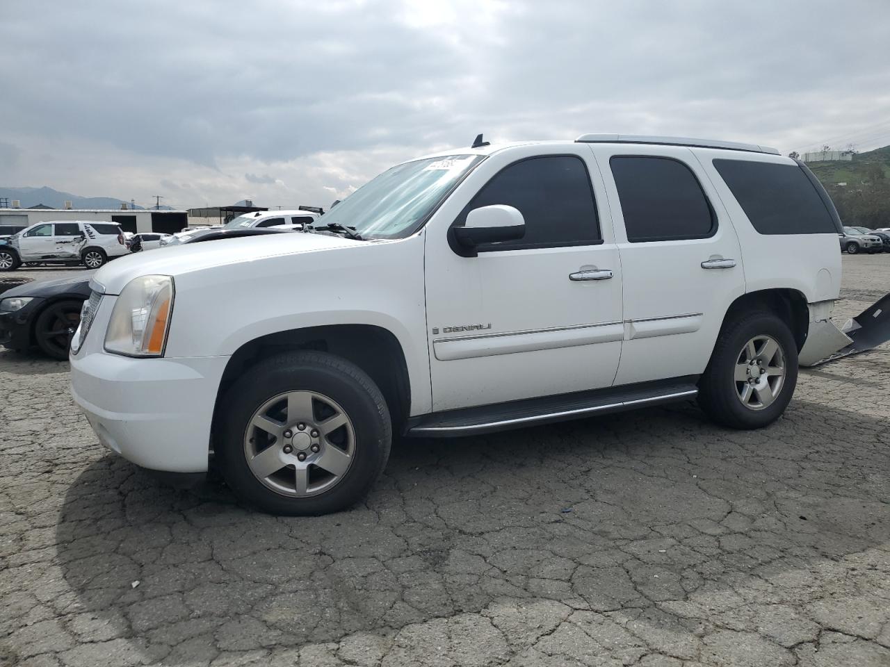 GMC YUKON 2007 1gkfk63857j368868