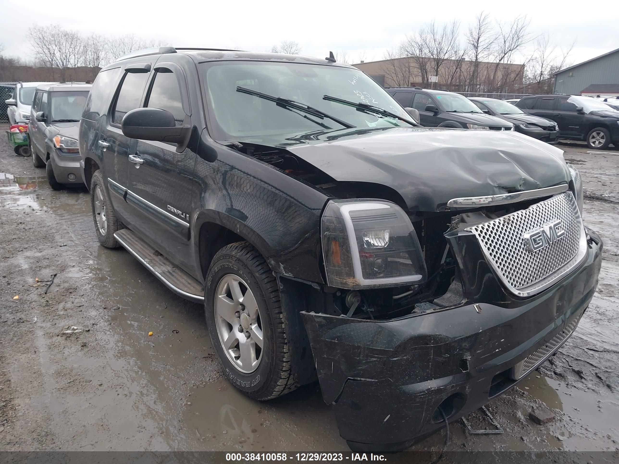 GMC YUKON 2007 1gkfk63857j377778