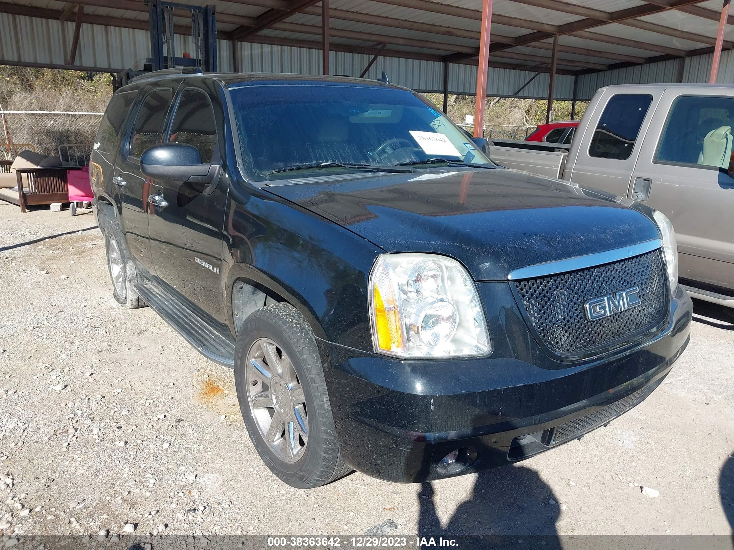 GMC YUKON 2008 1gkfk63868j212274