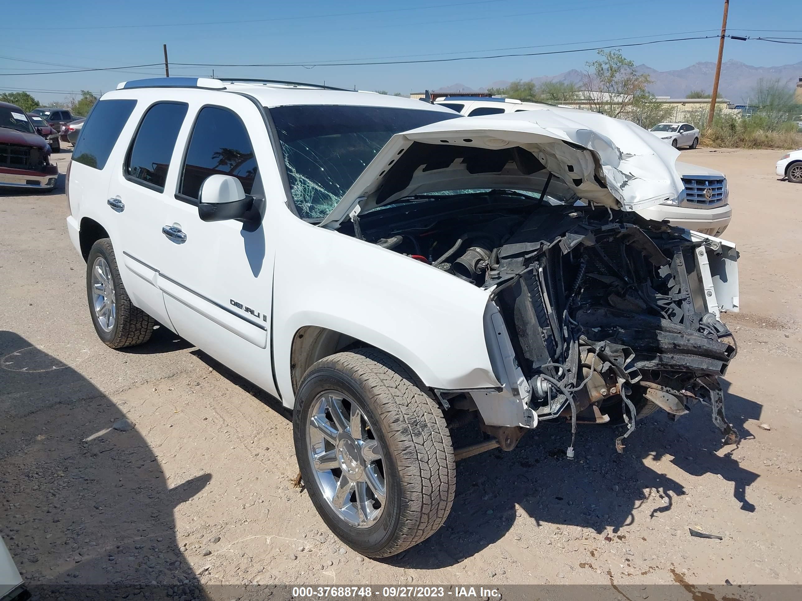 GMC YUKON 2008 1gkfk63878j111261