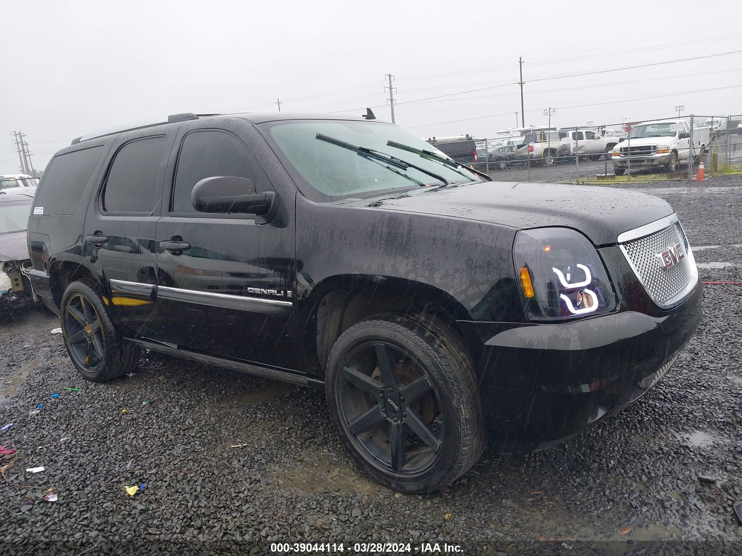 GMC YUKON 2008 1gkfk63888j125881