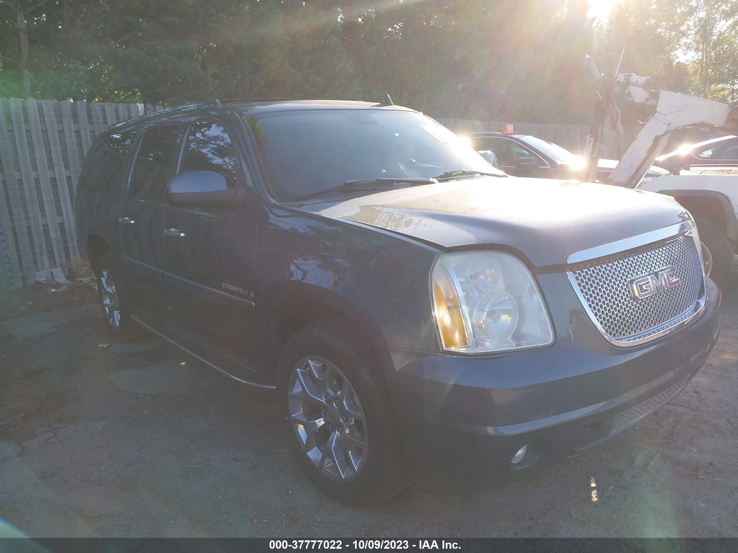 GMC YUKON 2007 1gkfk668x7j158083