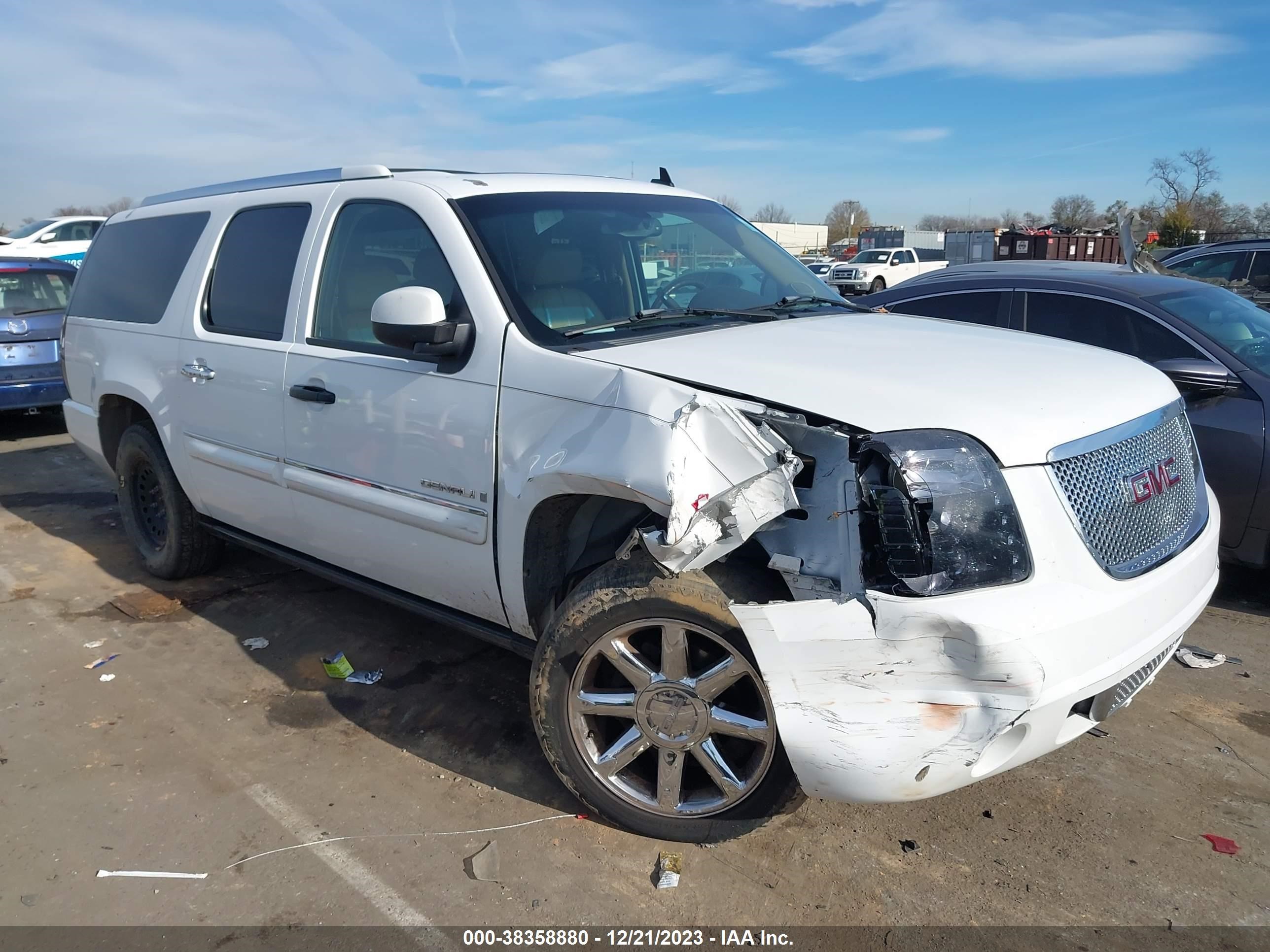 GMC YUKON 2007 1gkfk668x7j283844