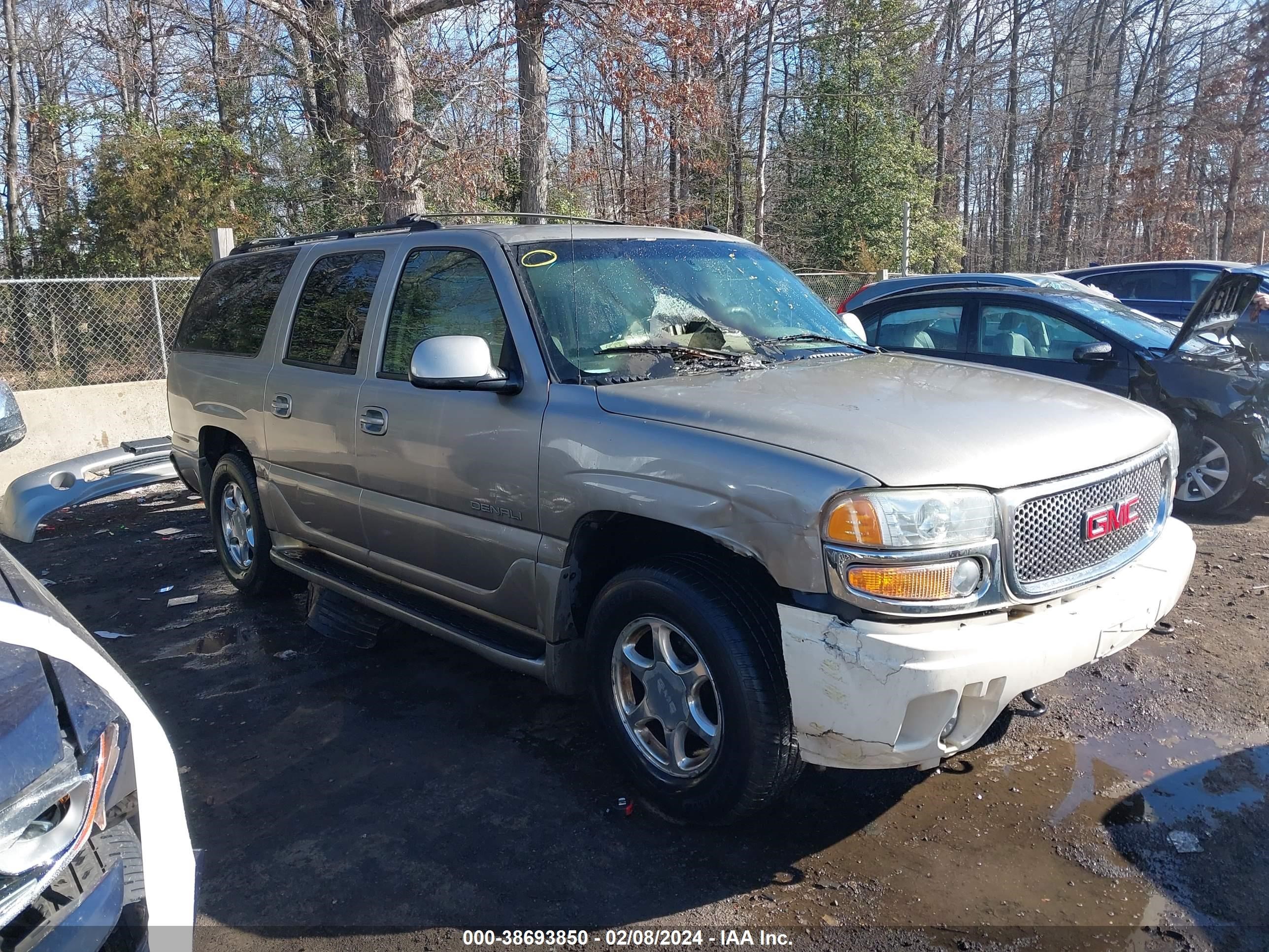 GMC YUKON 2002 1gkfk66u22j309875