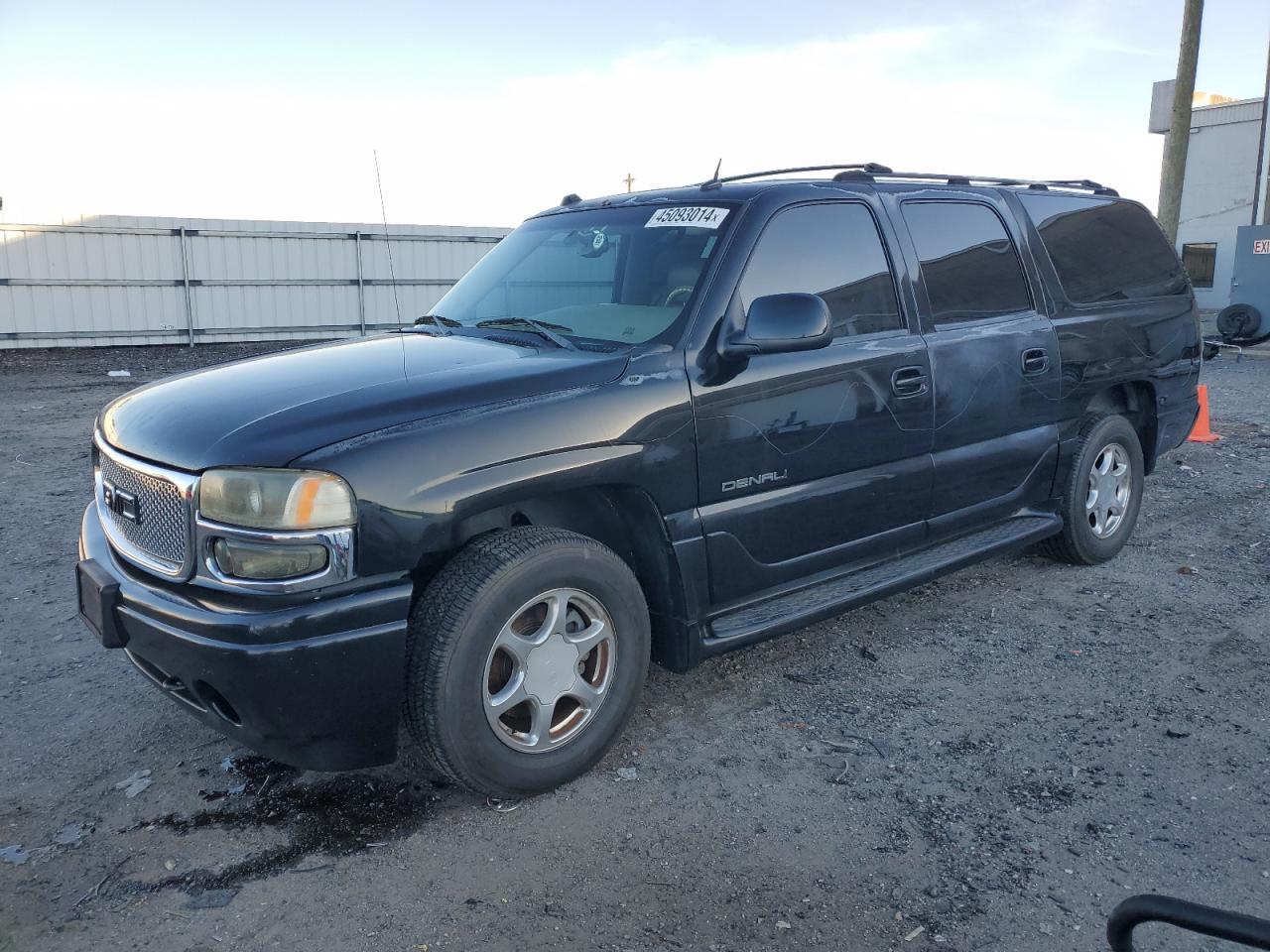 GMC YUKON 2004 1gkfk66u44j228993