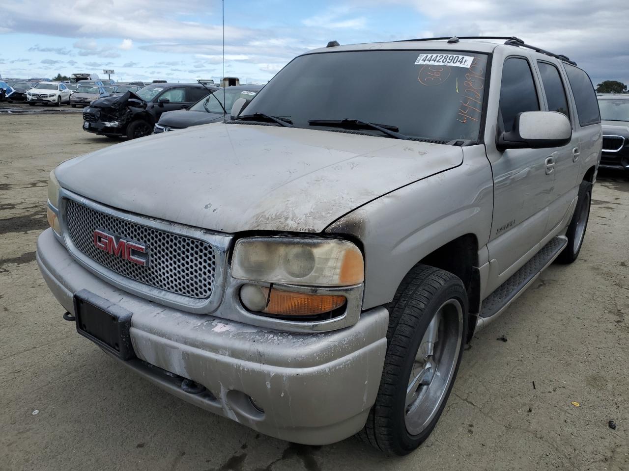 GMC YUKON 2005 1gkfk66ux5j233603