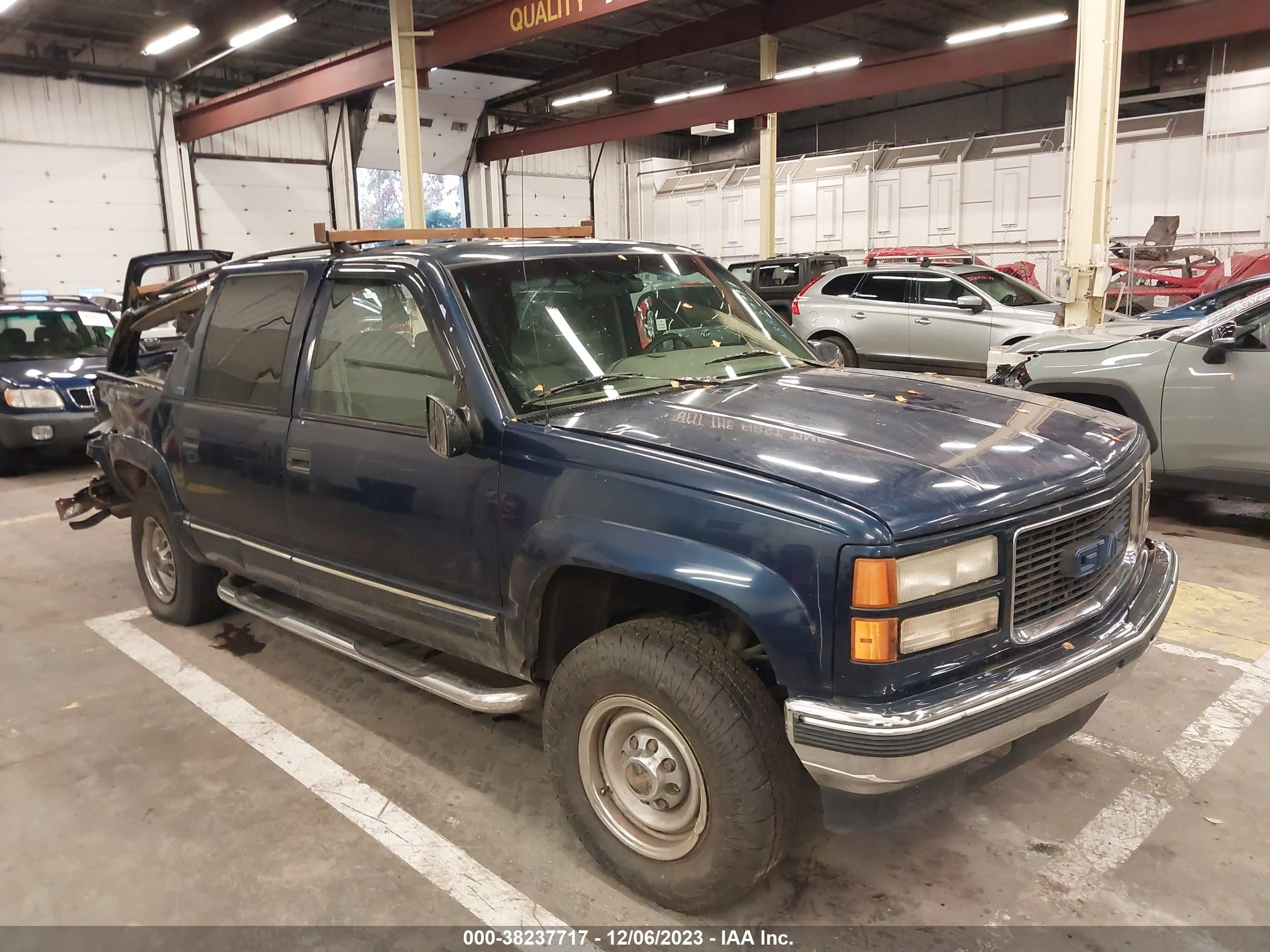 GMC SUBURBAN 1995 1gkgk26n9sj703556