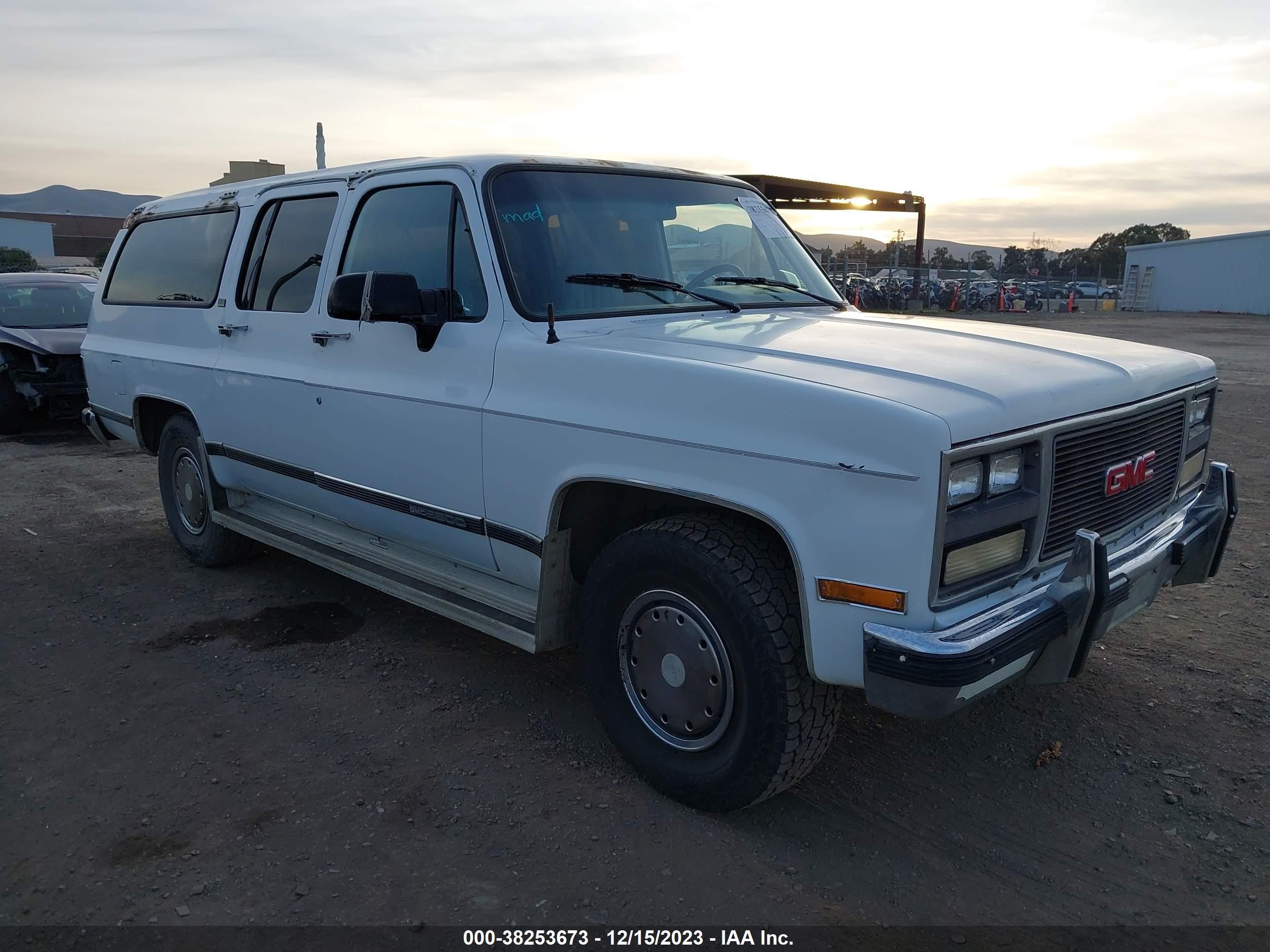 GMC SUBURBAN 1991 1gkgr26n0mf525232