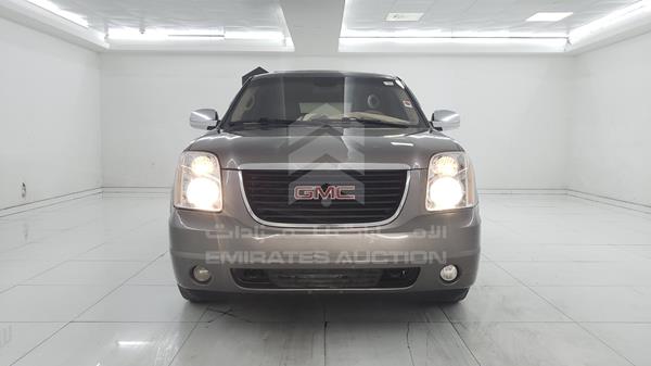 GMC YUKON 2014 1gks17e02er122941