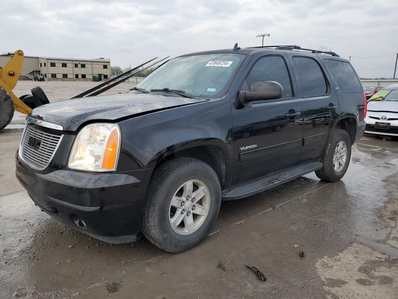 GMC YUKON 2014 1gks1ce04er187234