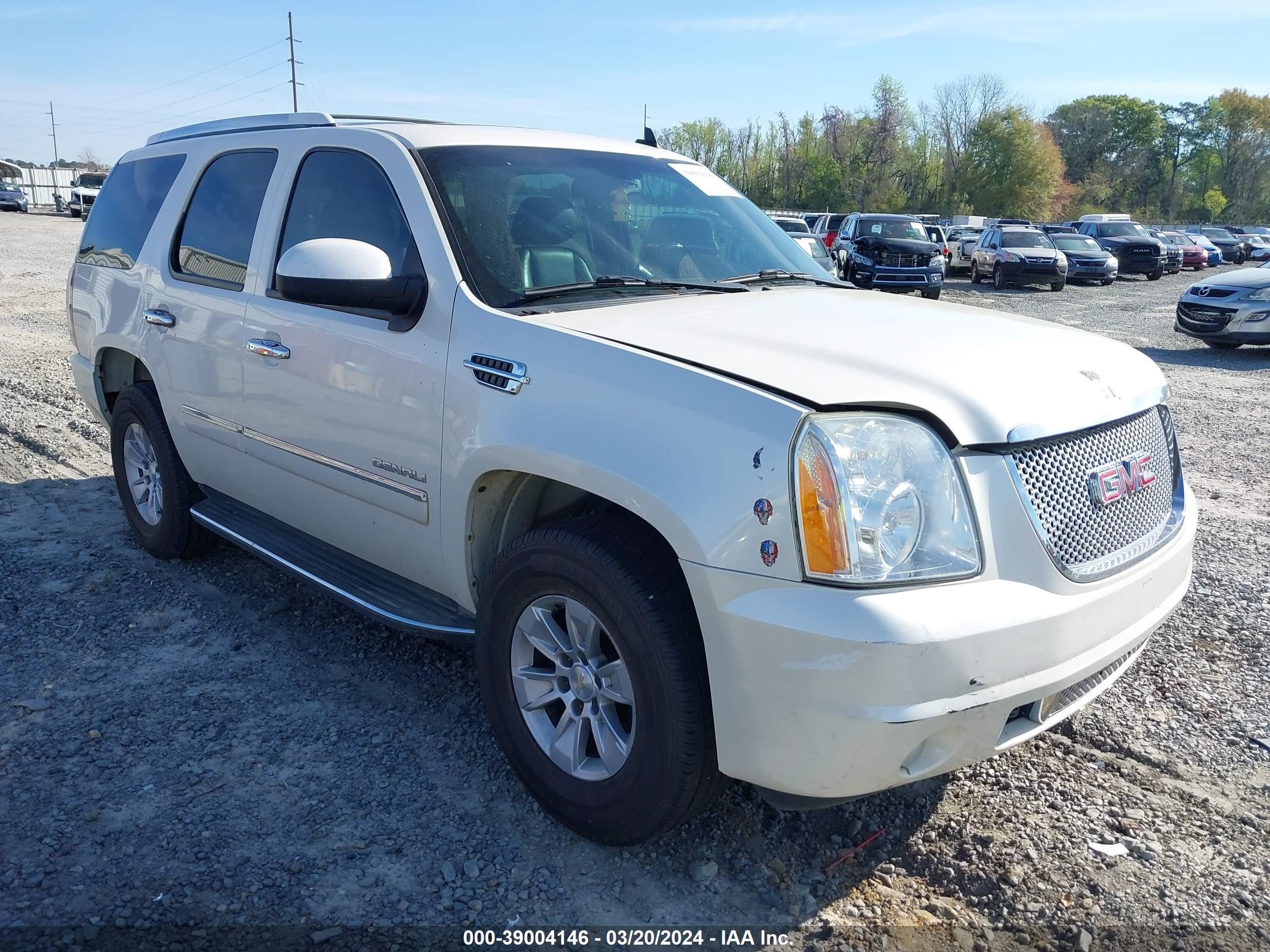 GMC YUKON 2011 1gks1eef0br393176