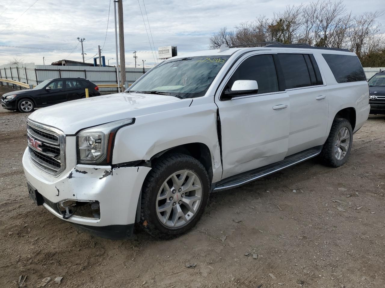 GMC YUKON 2016 1gks1gkc8gr351450