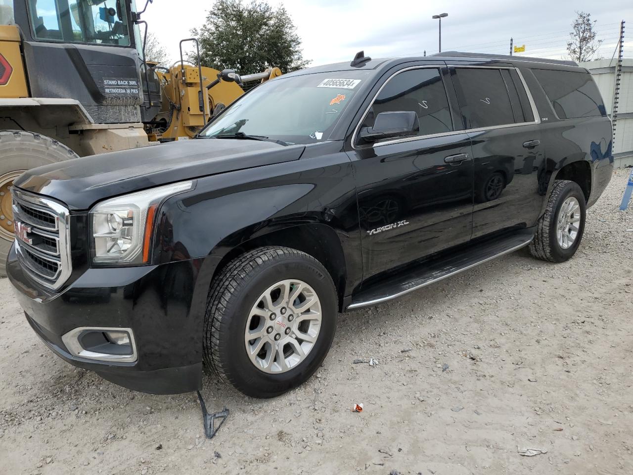 GMC YUKON 2017 1gks1gkcxhr392387