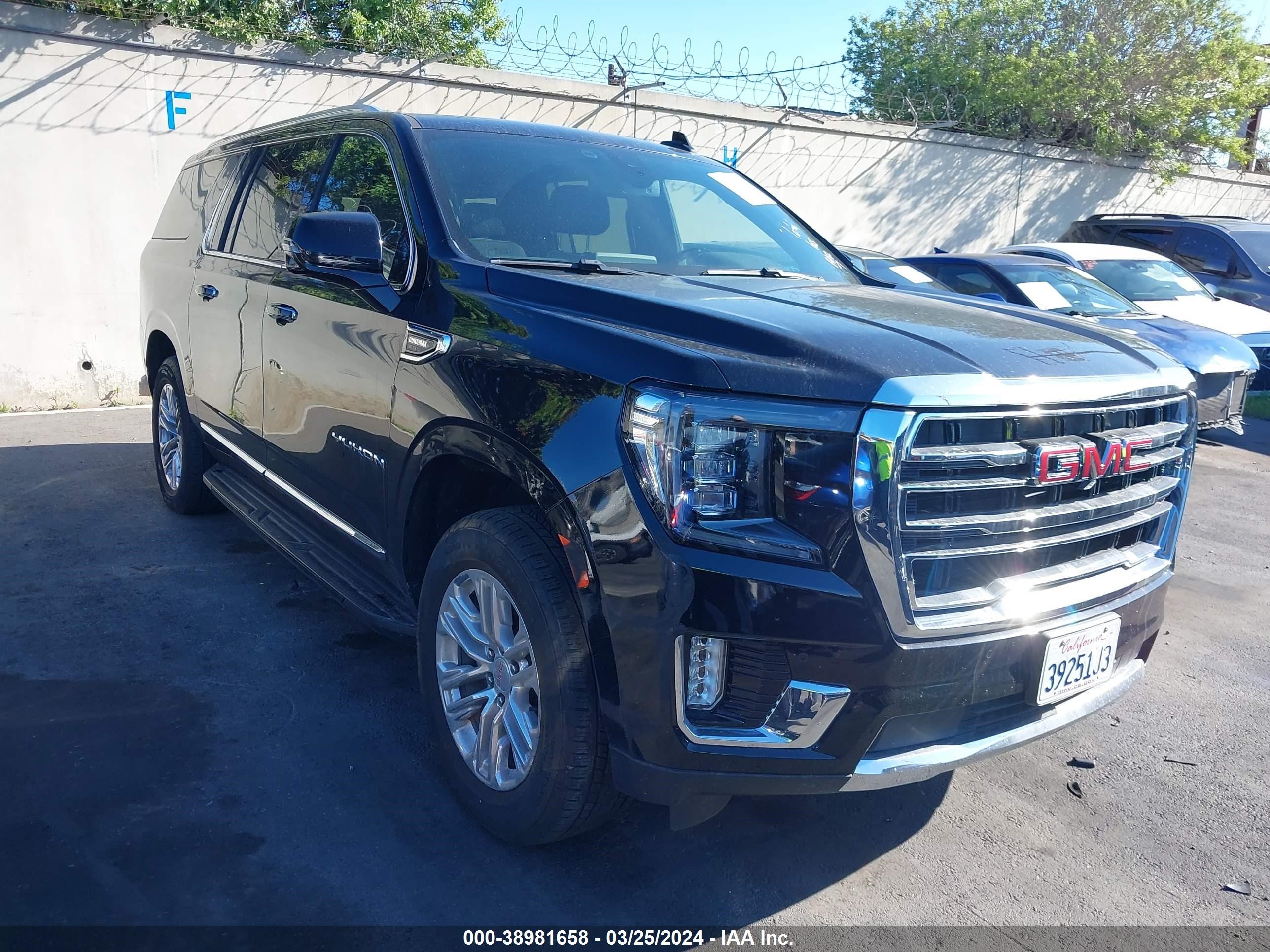 GMC YUKON 2022 1gks1gkt4nr243856