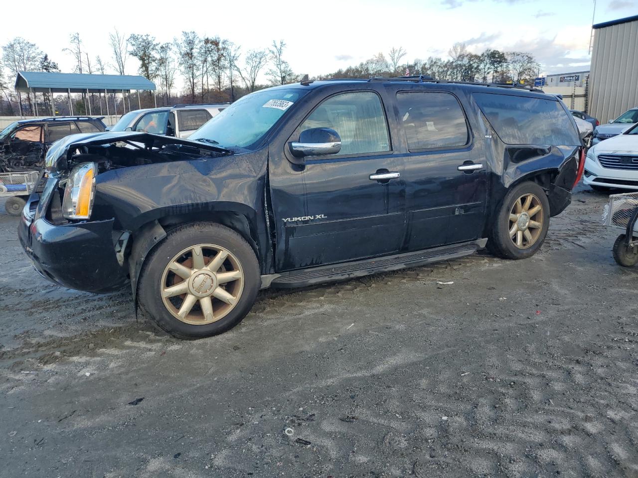 GMC YUKON 2013 1gks1ke04dp301497