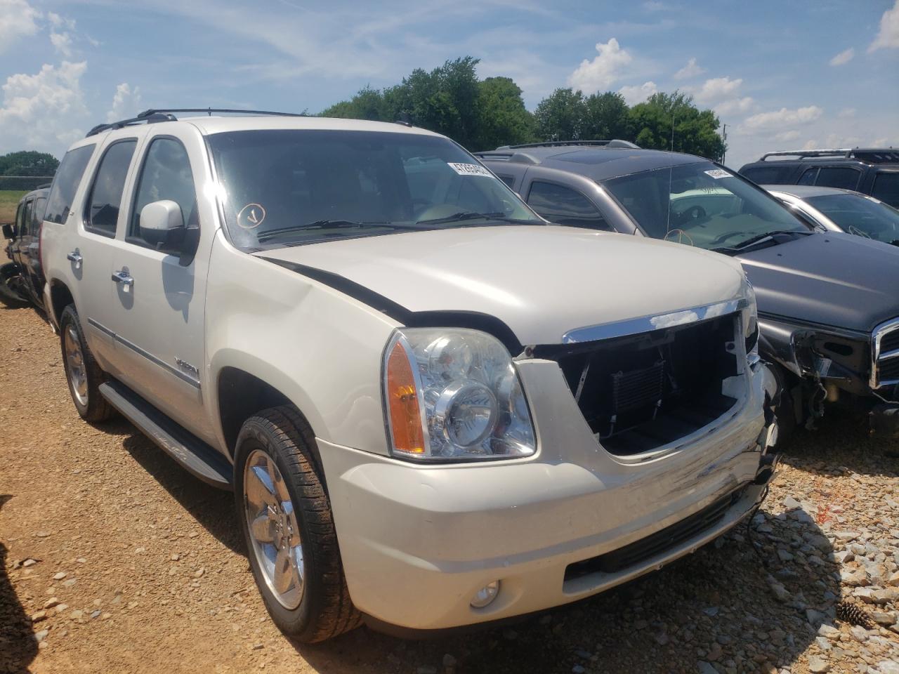 GMC YUKON 2012 1gks2ce04cr300500