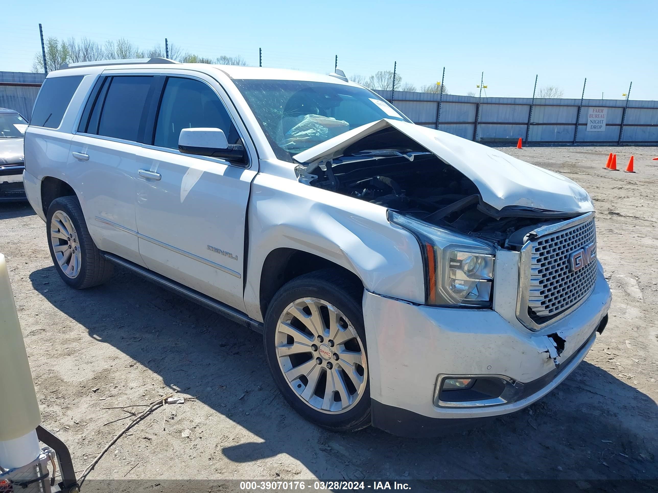 GMC YUKON 2016 1gks2ckj0gr402721