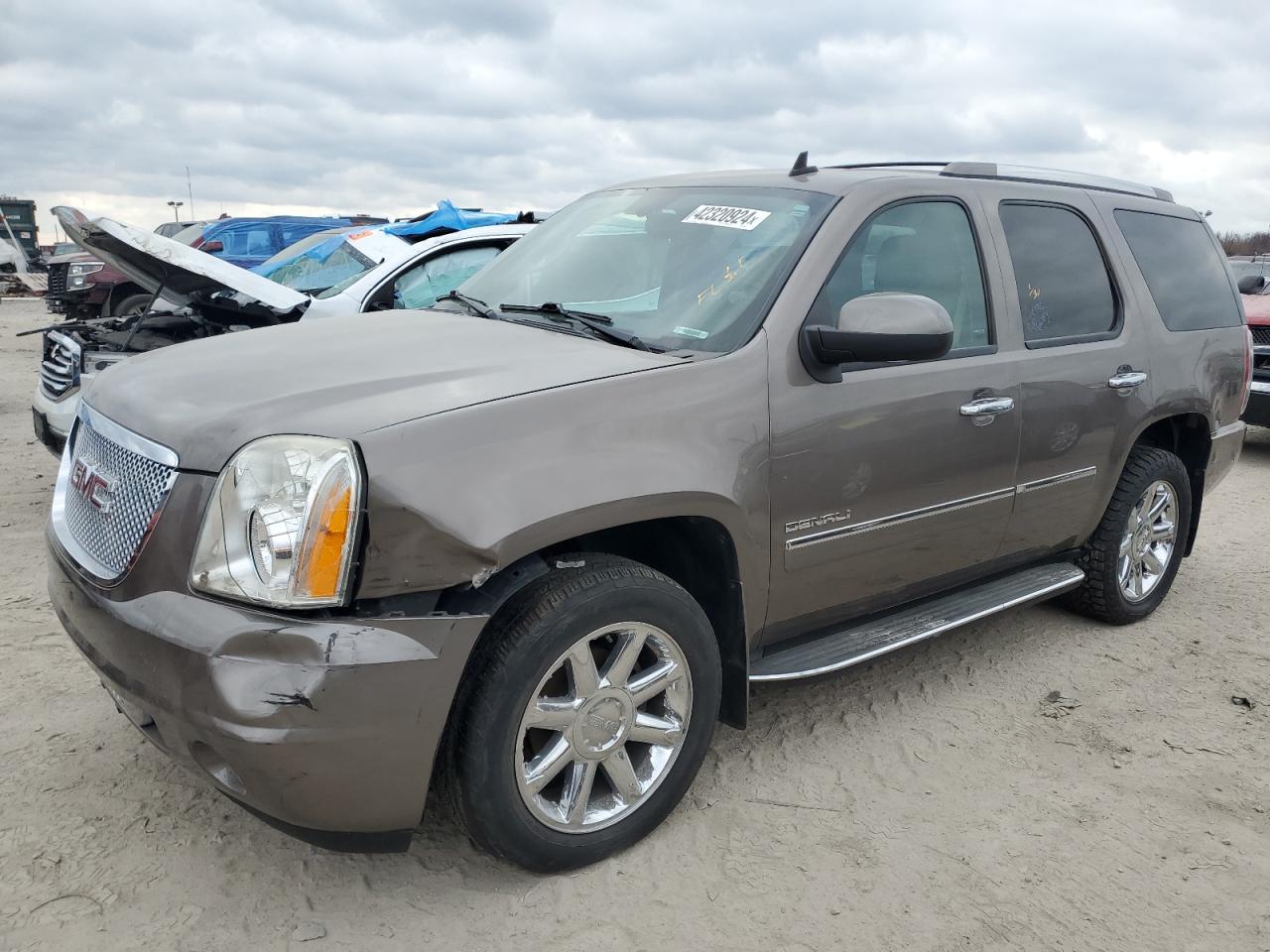 GMC YUKON 2013 1gks2eef0dr313536